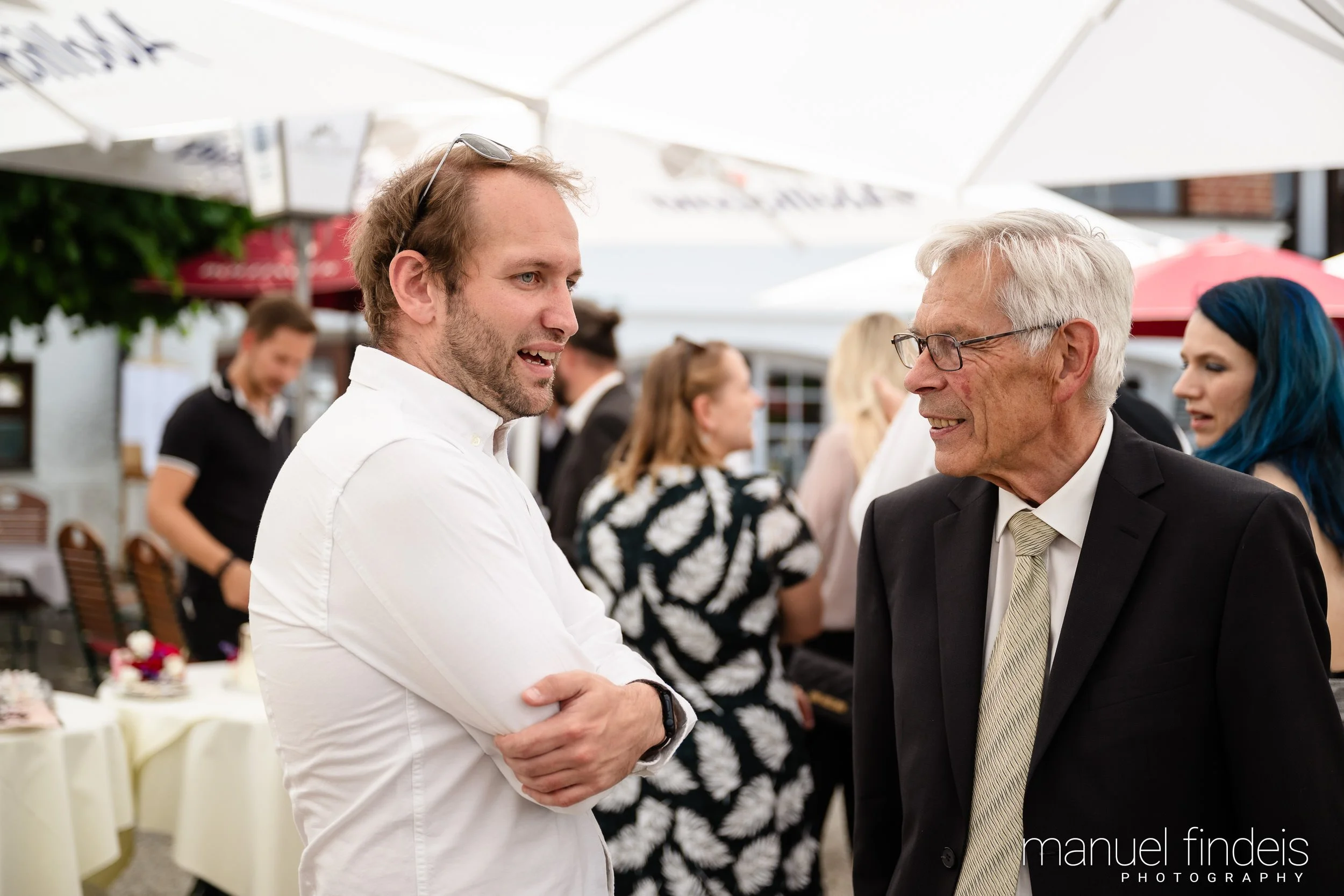 0552_Hochzeit-BuL_www.manuelfindeis.com.jpg