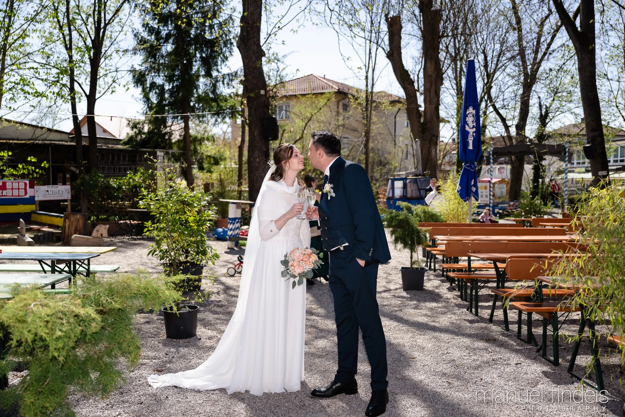 0405_Hochzeit_VuA_www.manuelfindeis.com.jpg