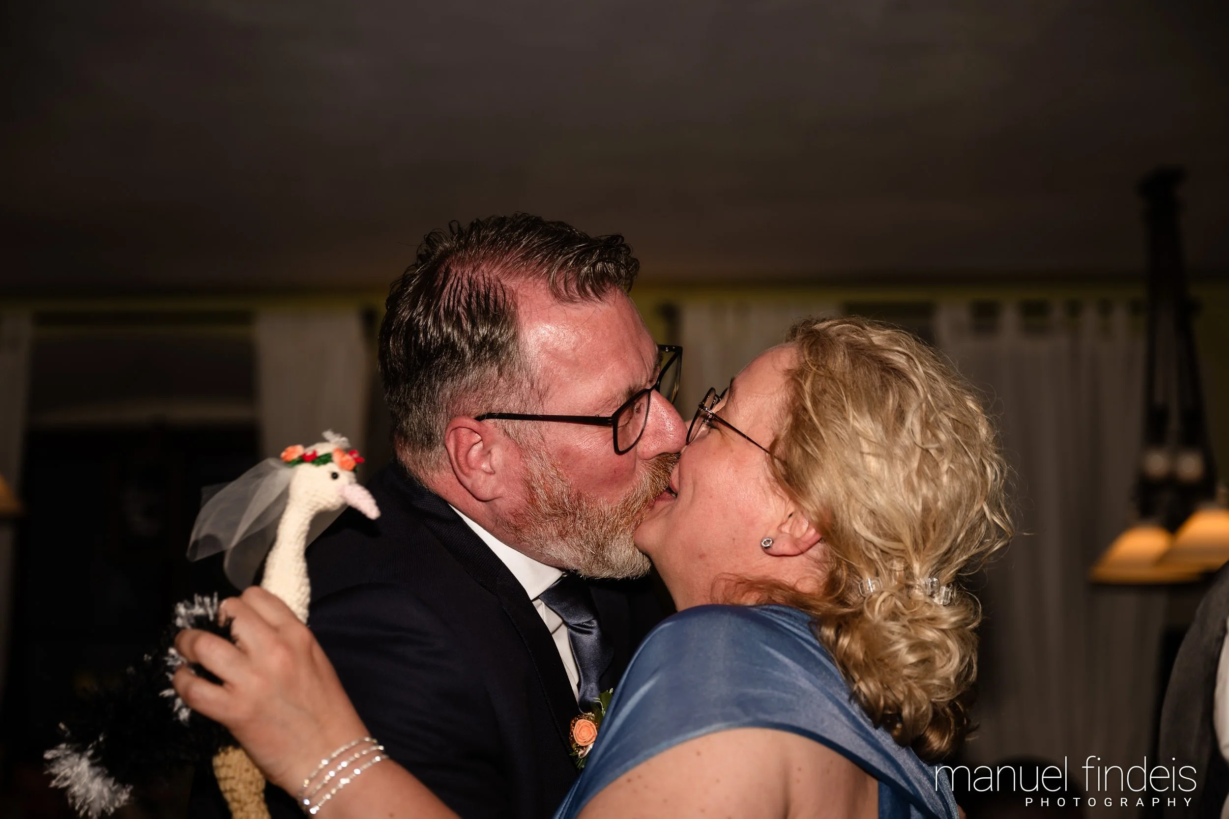 0863_Hochzeit_VuA_www.manuelfindeis.com.jpg