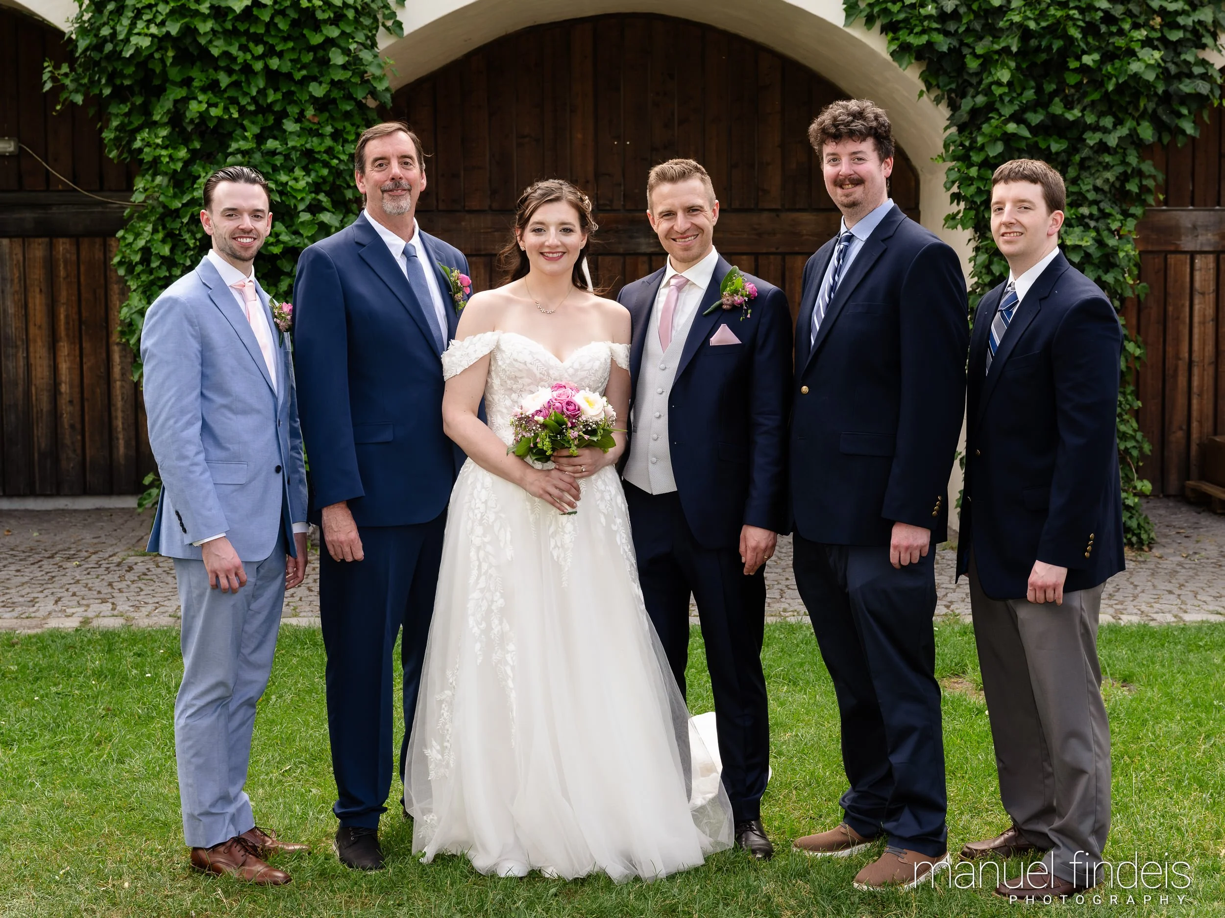 0400_Hochzeit_Rus_www.manuelfindeis.com.jpg