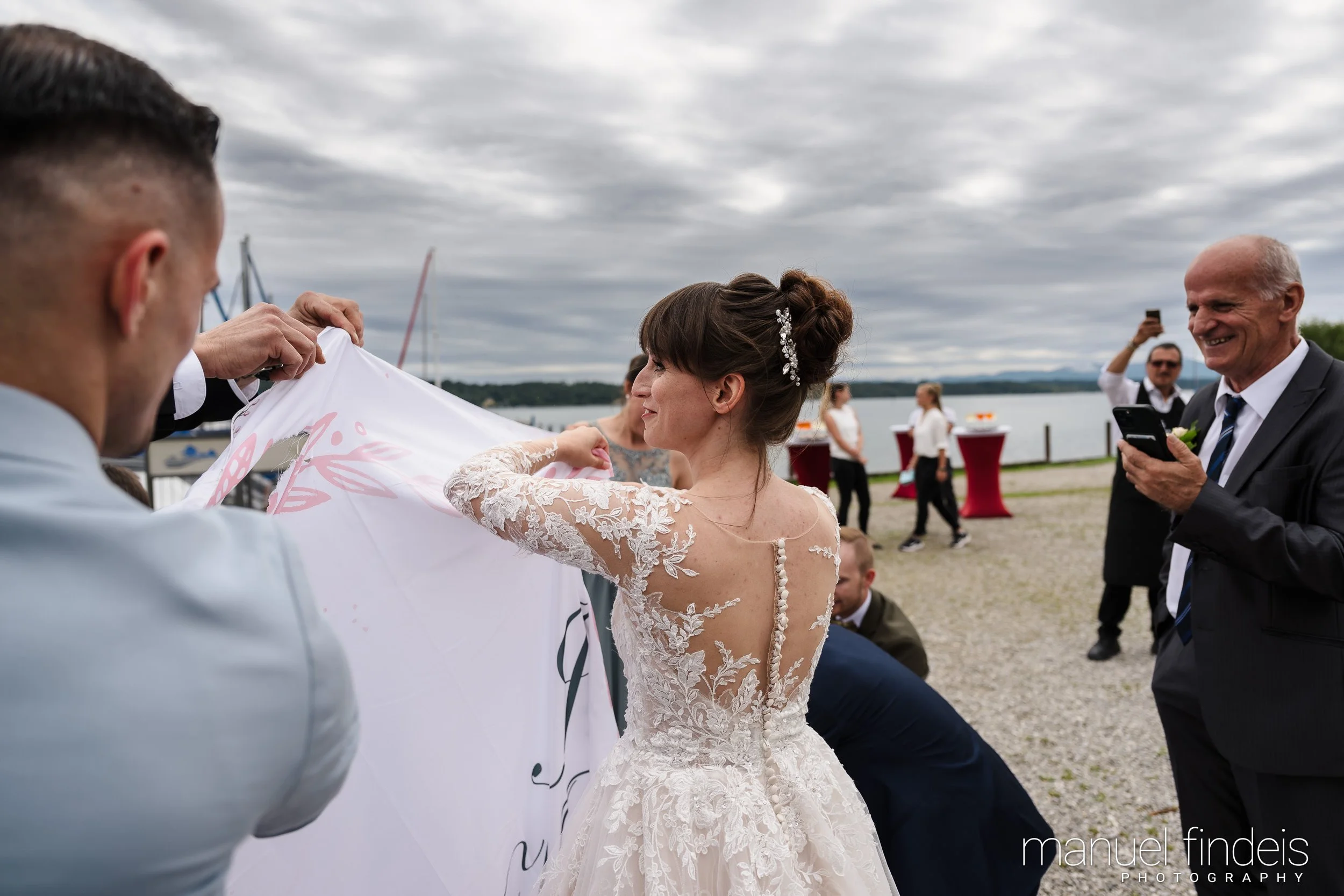 0555_Hochzeit-AuJ_www.manuelfindeis.com.jpg