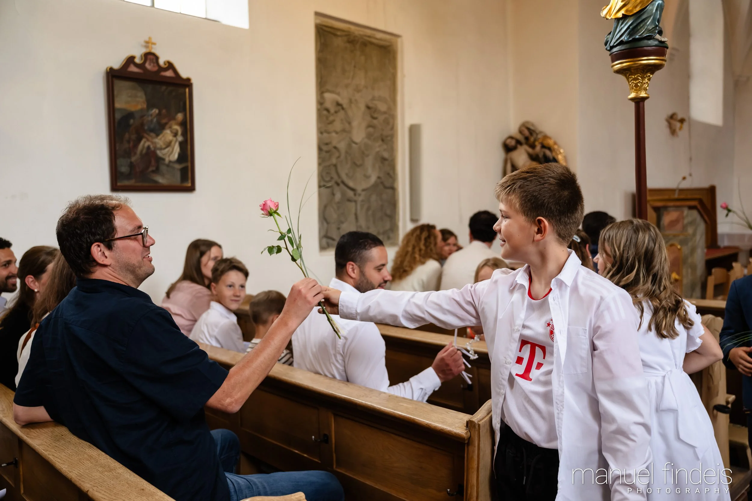 0641_Erstkommunion_2026_www.manuelfindeis.com.jpg