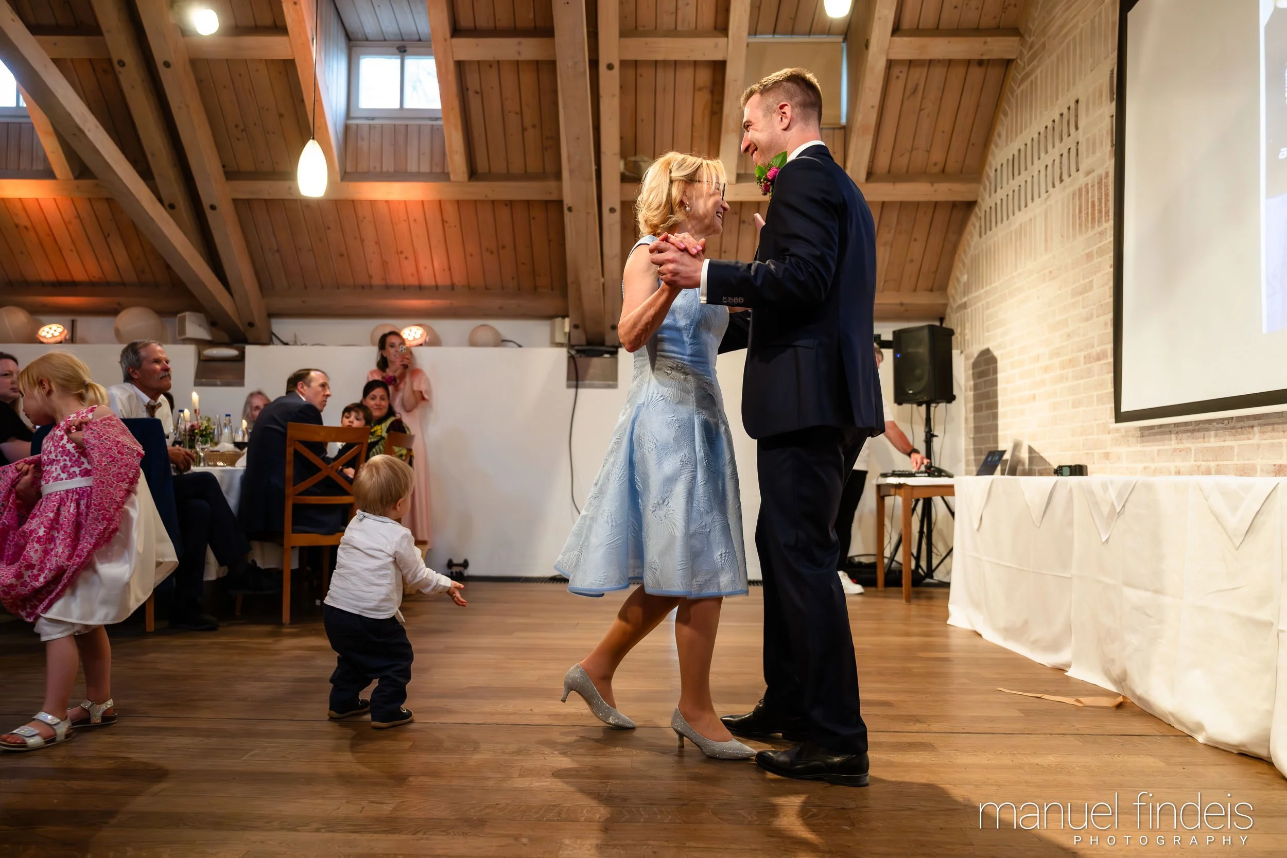 0768_Hochzeit_Rus_www.manuelfindeis.com.jpg