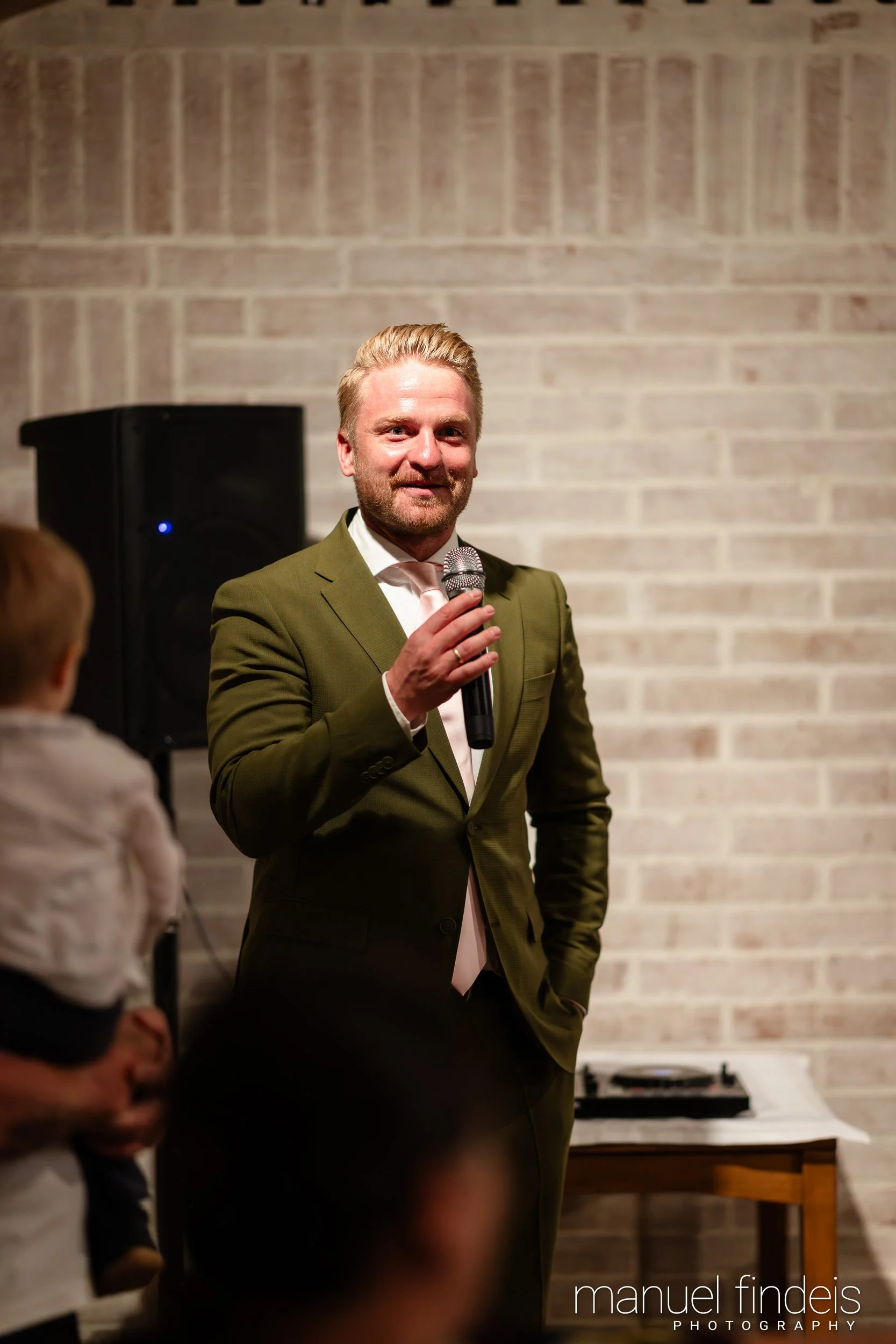 0977_Hochzeit_Rus_www.manuelfindeis.com.jpg