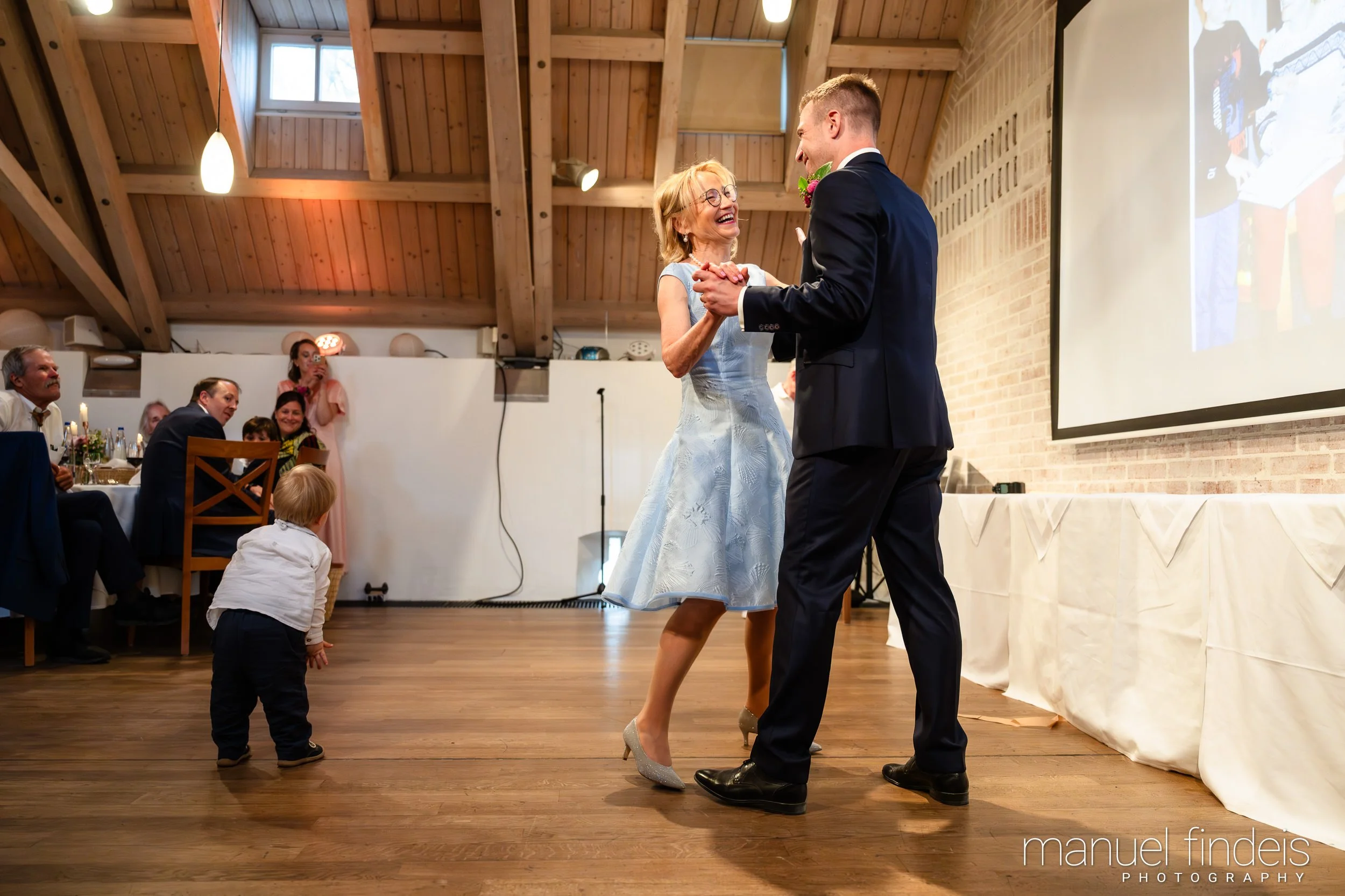 0770_Hochzeit_Rus_www.manuelfindeis.com.jpg