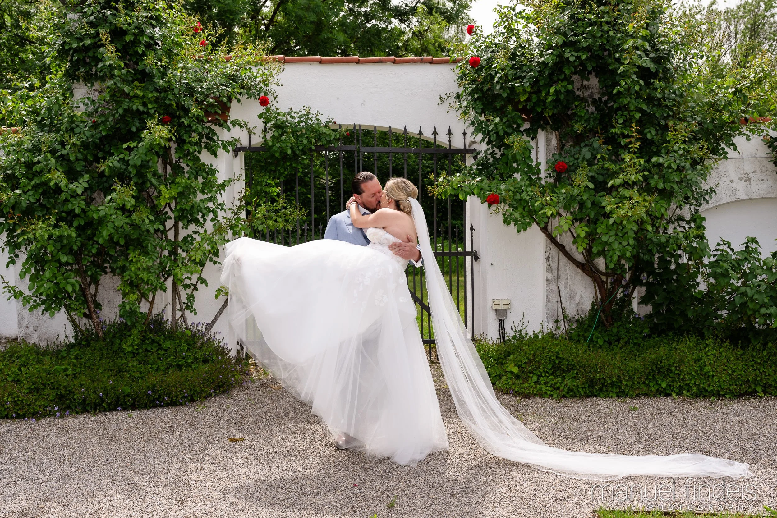 0088_Hochzeit_RundS_www.manuelfindeis.com.jpg