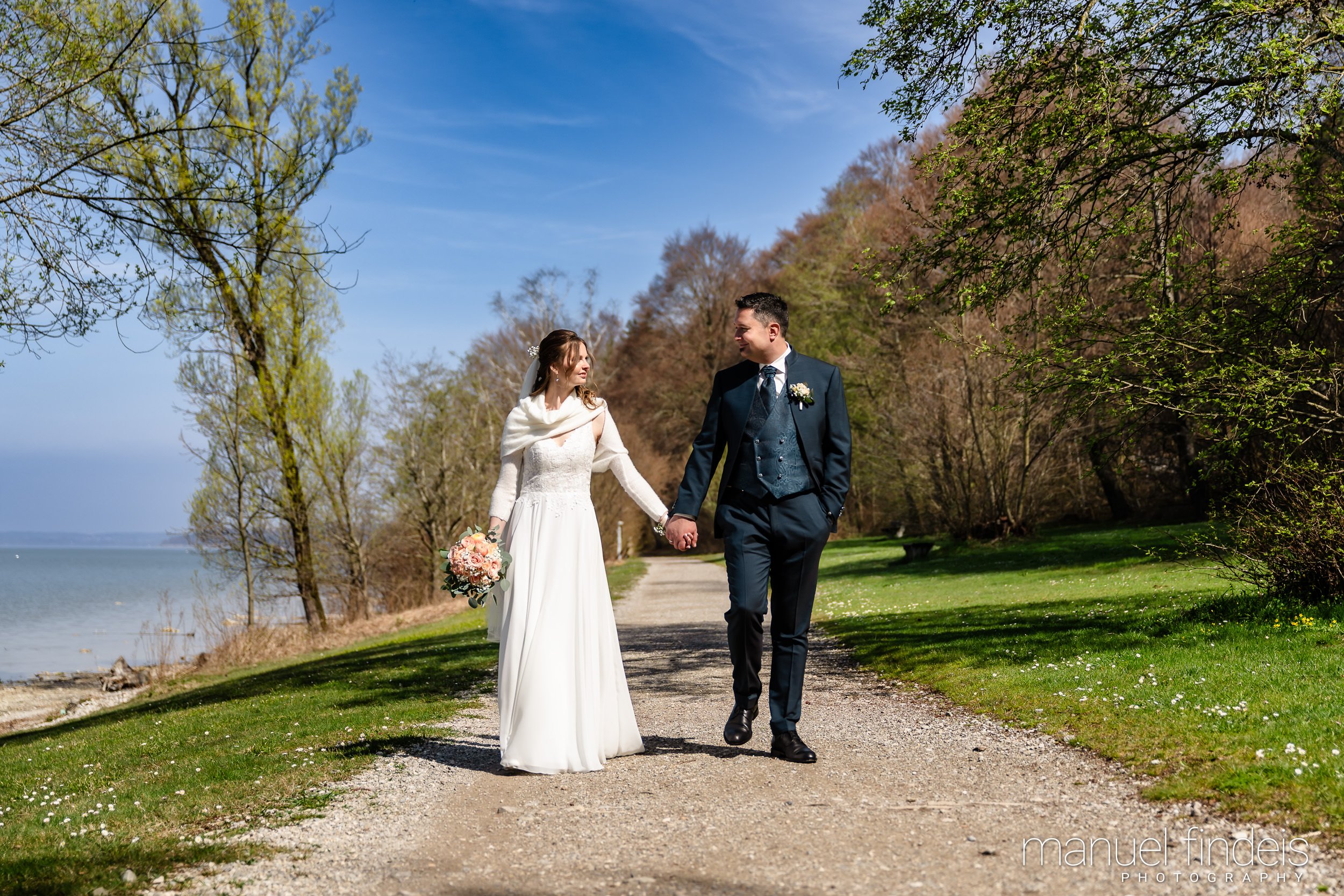 0071_Hochzeit_VuA_www.manuelfindeis.com.jpg