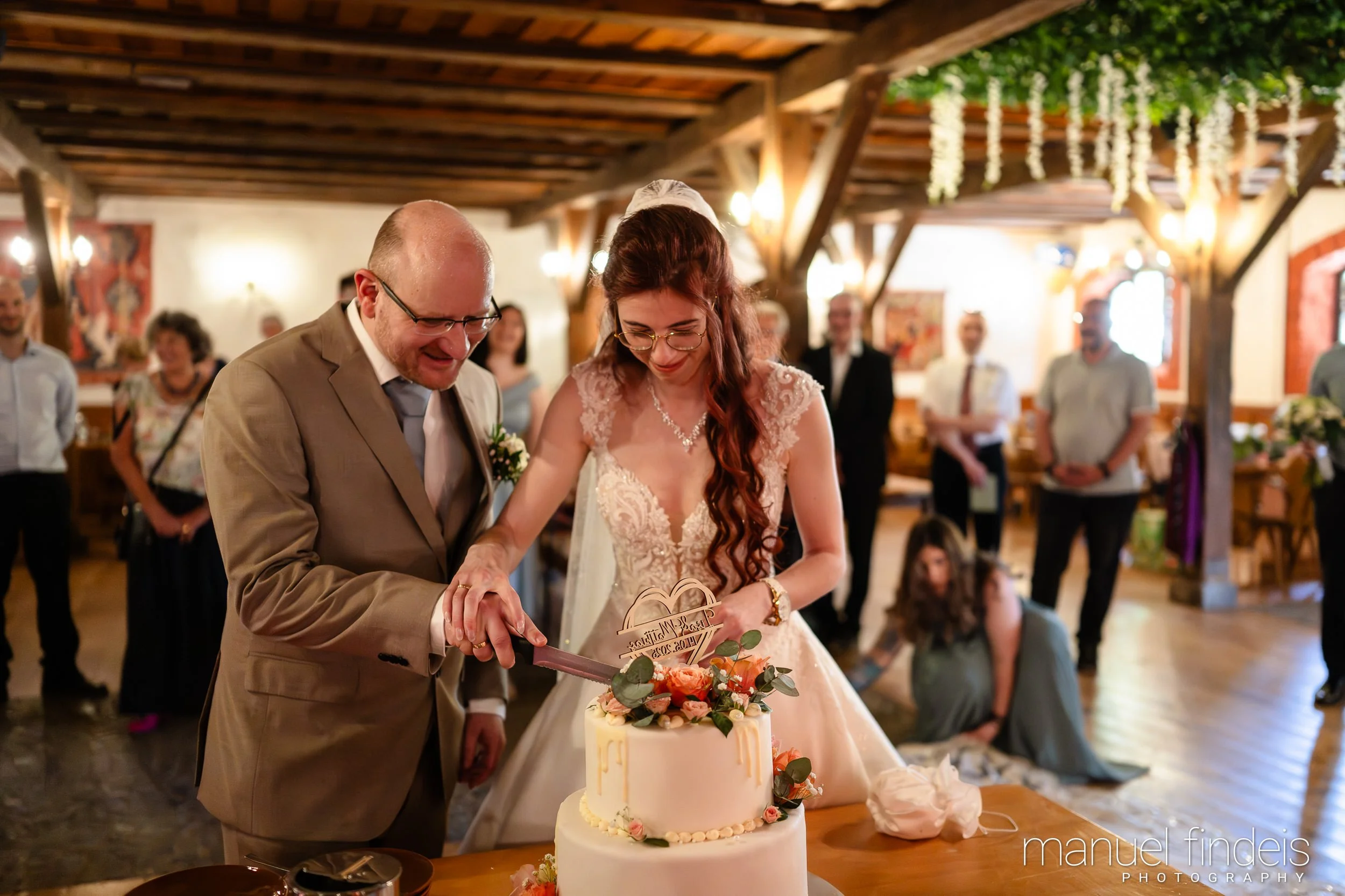 0372_Hochzeit-LUM_www.manuelfindeis.com.jpg