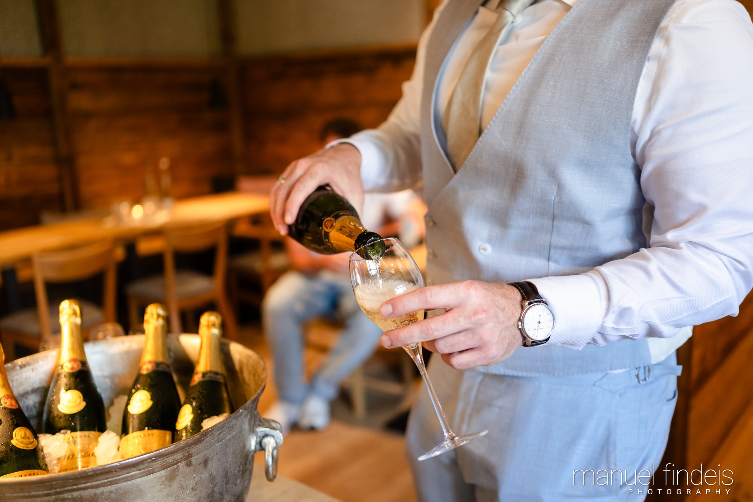 0154_Hochzeit-CuS_www.manuelfindeis.com.jpg