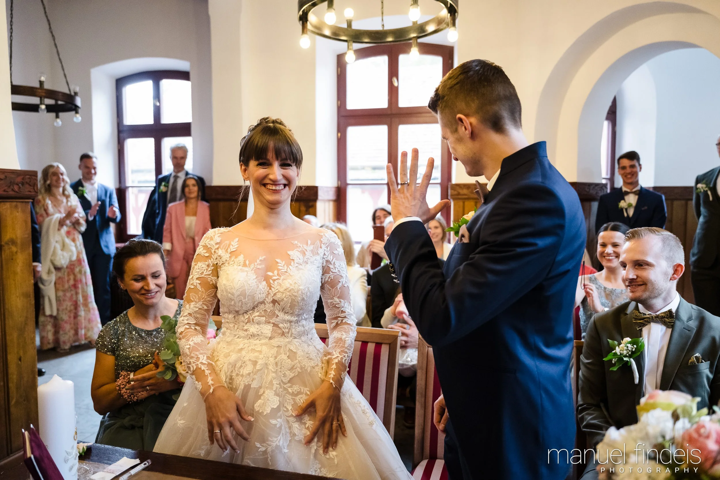 0226_Hochzeit-AuJ_www.manuelfindeis.com.jpg