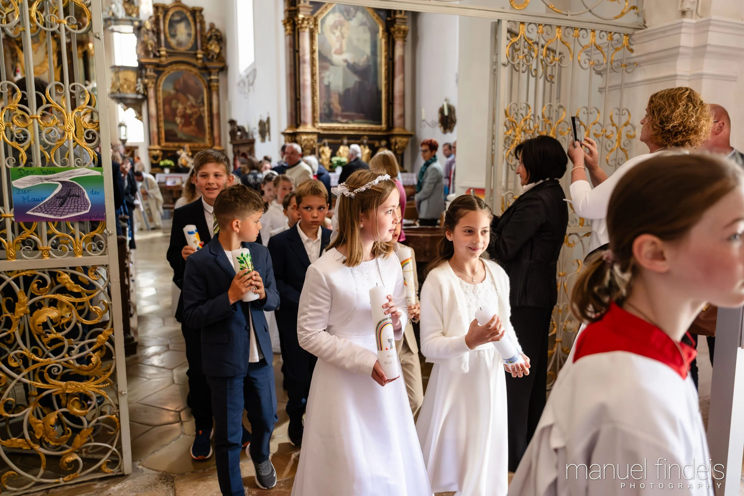 0498_Erstkommunion_2026_www.manuelfindeis.com.jpg