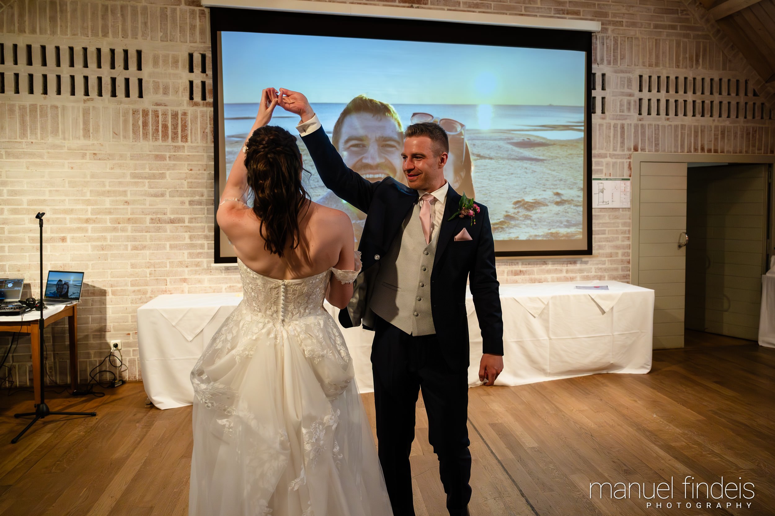 0648_Hochzeit_Rus_www.manuelfindeis.com.jpg