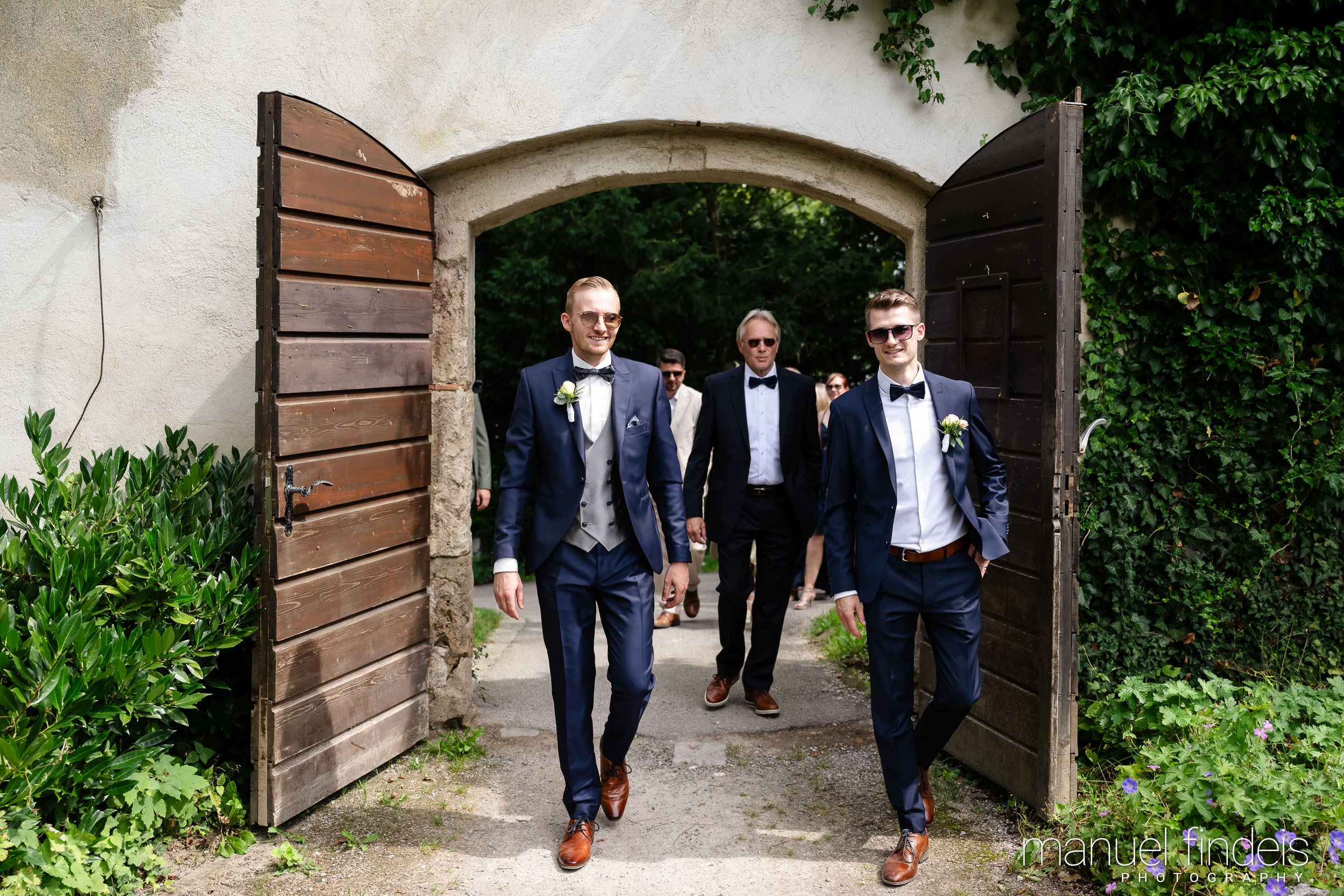 0080_Hochzeit-SuF_www.manuelfindeis.com.jpg