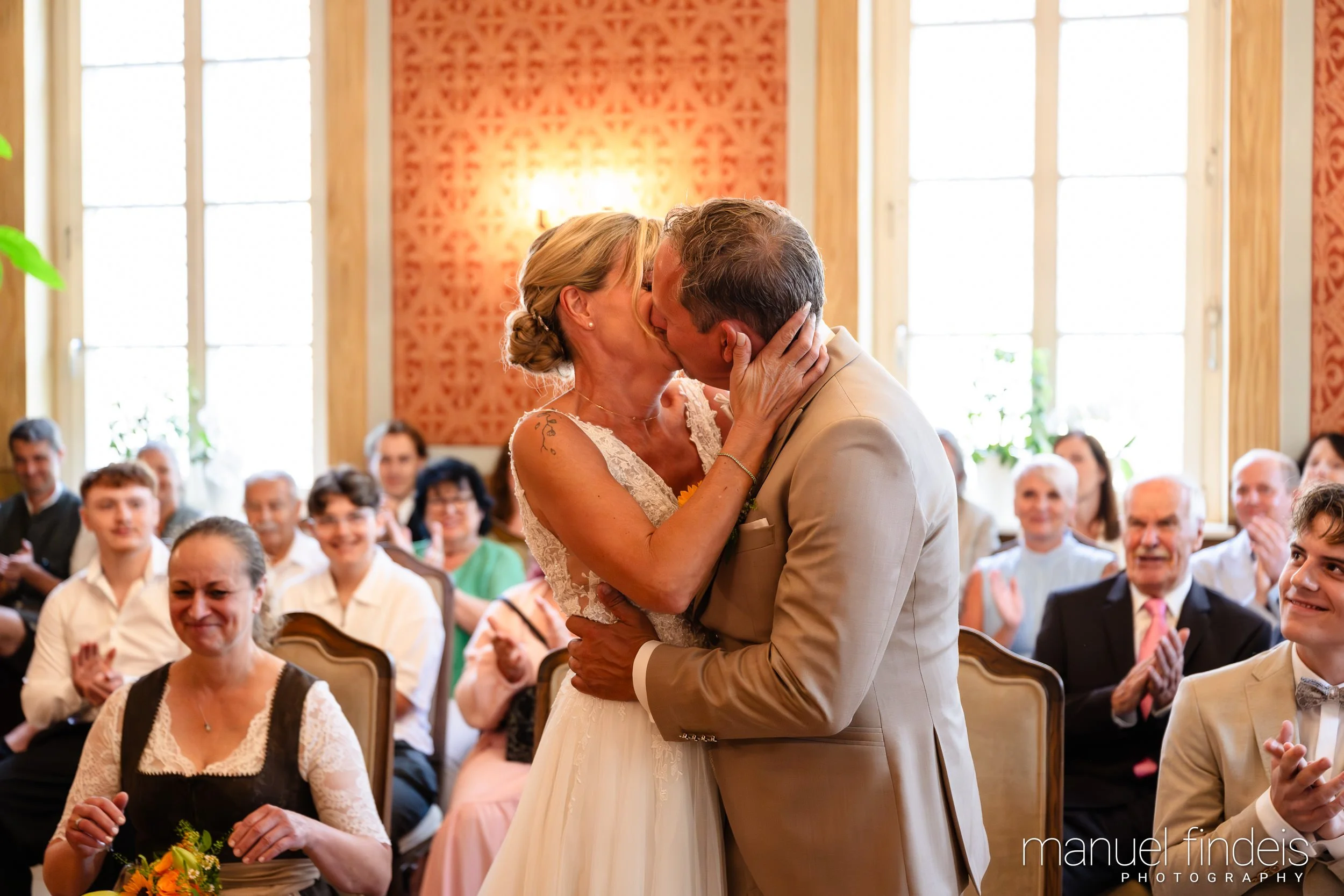 0163_Hochzeit_CuR_www.manuelfindeis.com.jpg