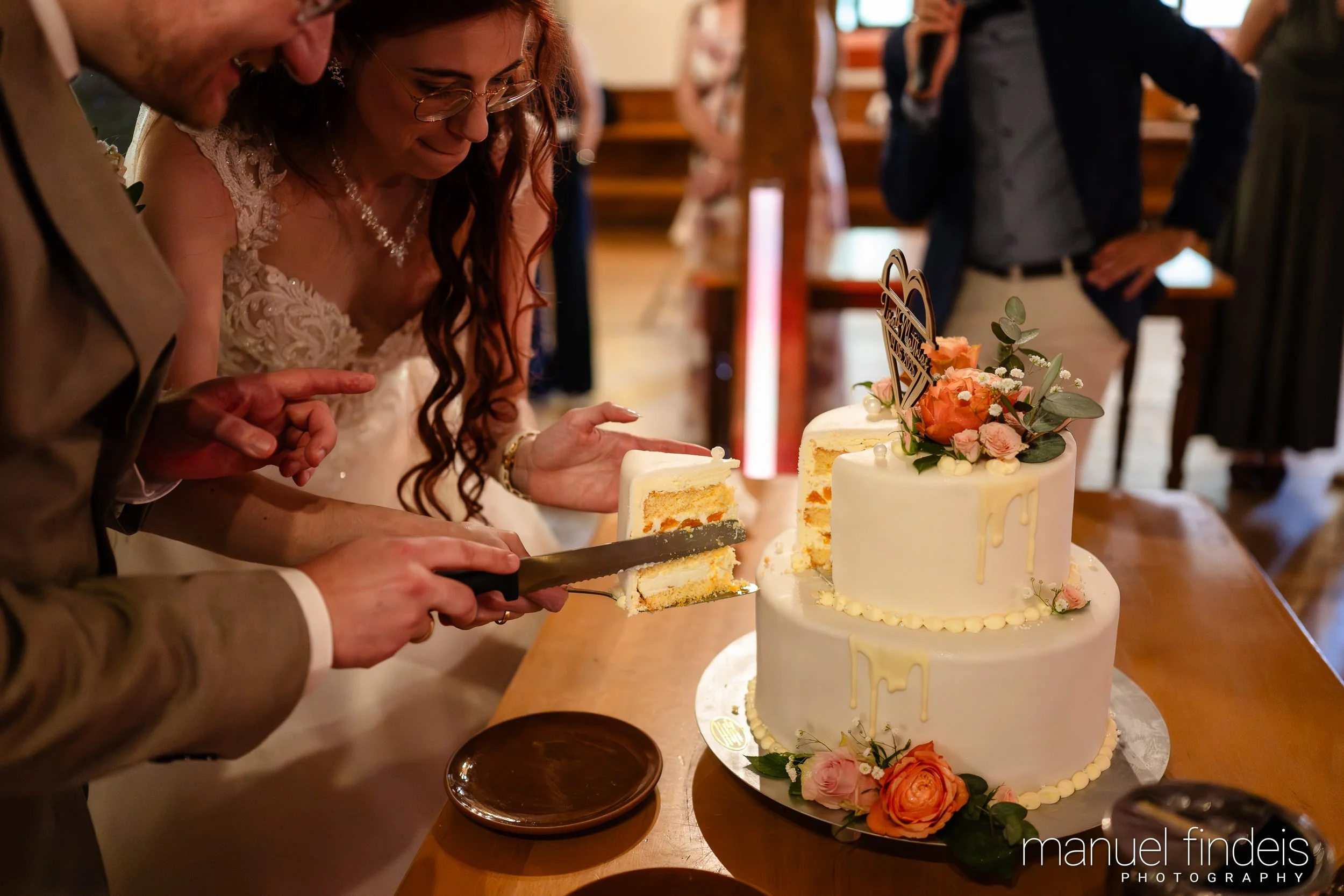 0391_Hochzeit-LUM_www.manuelfindeis.com.jpg