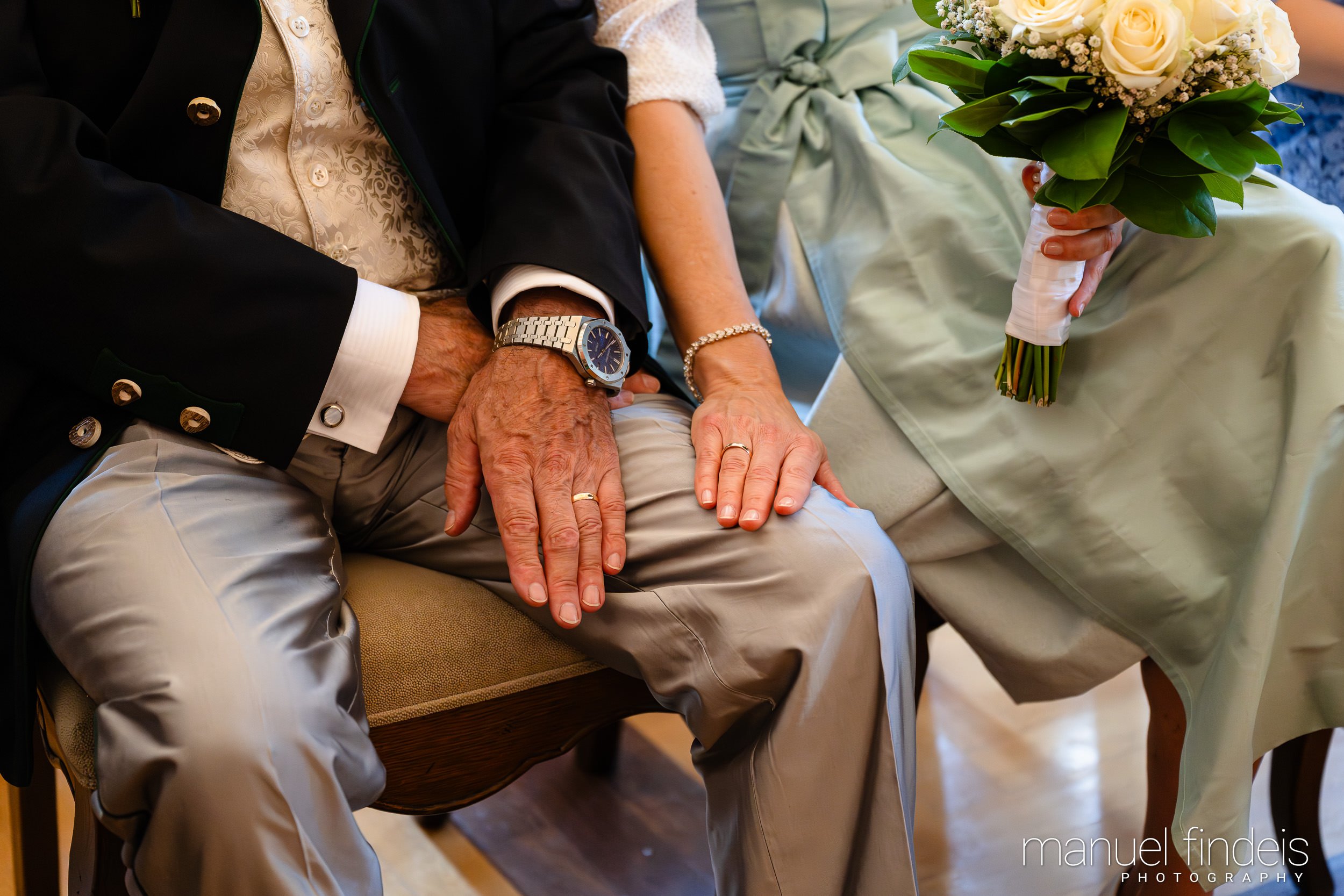 0148_Hochzeit_AuE_www.manuelfindeis.com.jpg