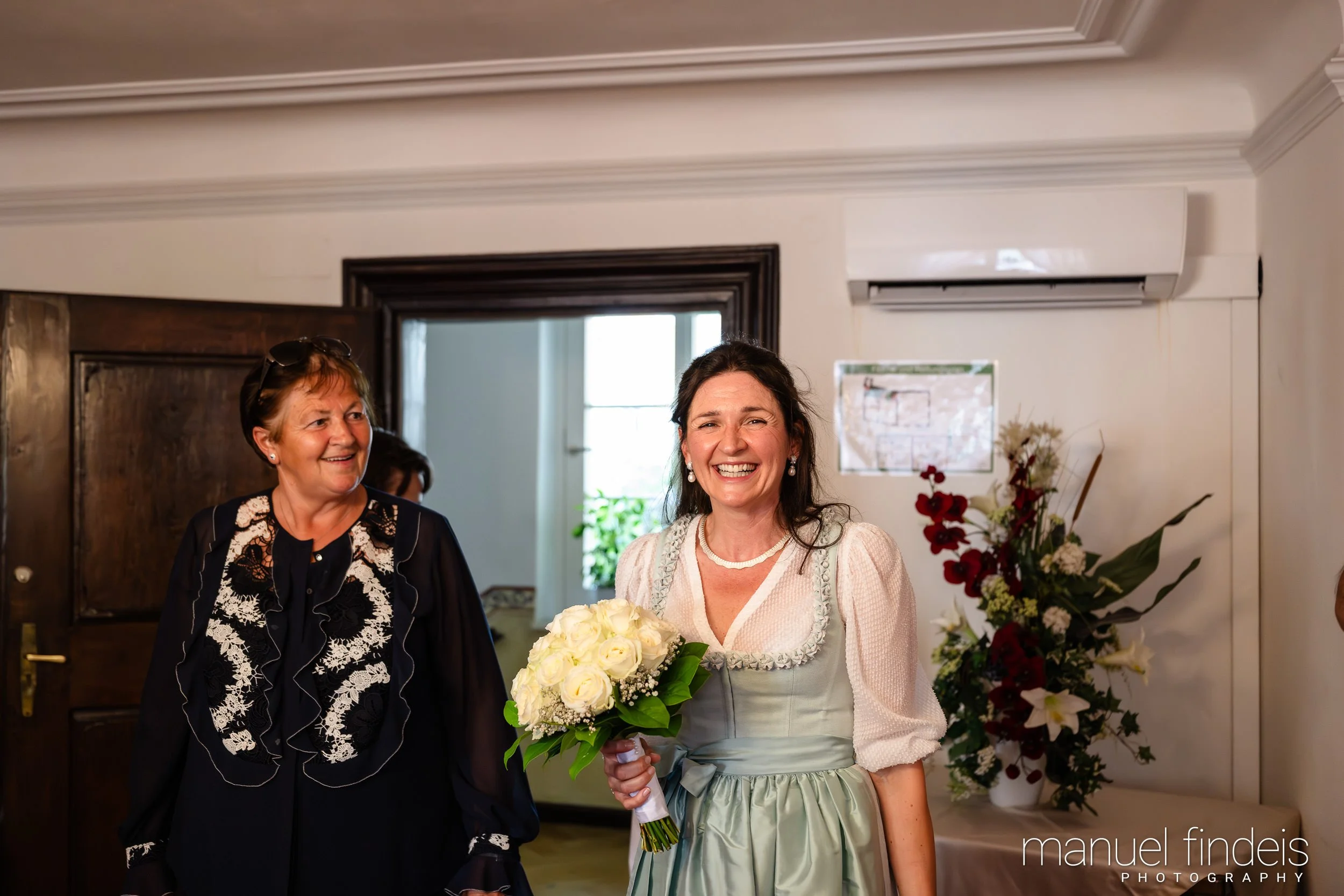 0044_Hochzeit_AuE_www.manuelfindeis.com.jpg
