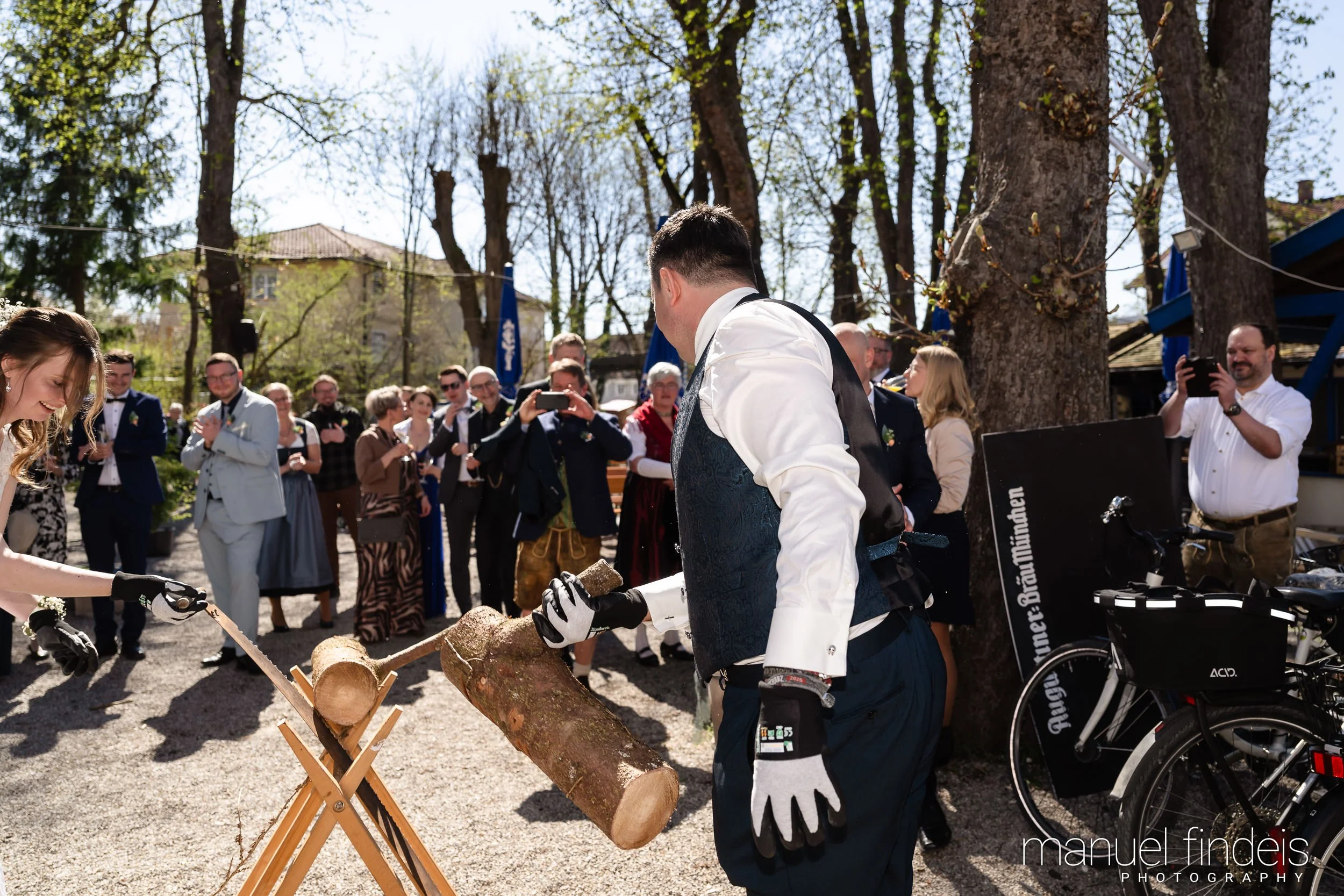 0598_Hochzeit_VuA_www.manuelfindeis.com.jpg