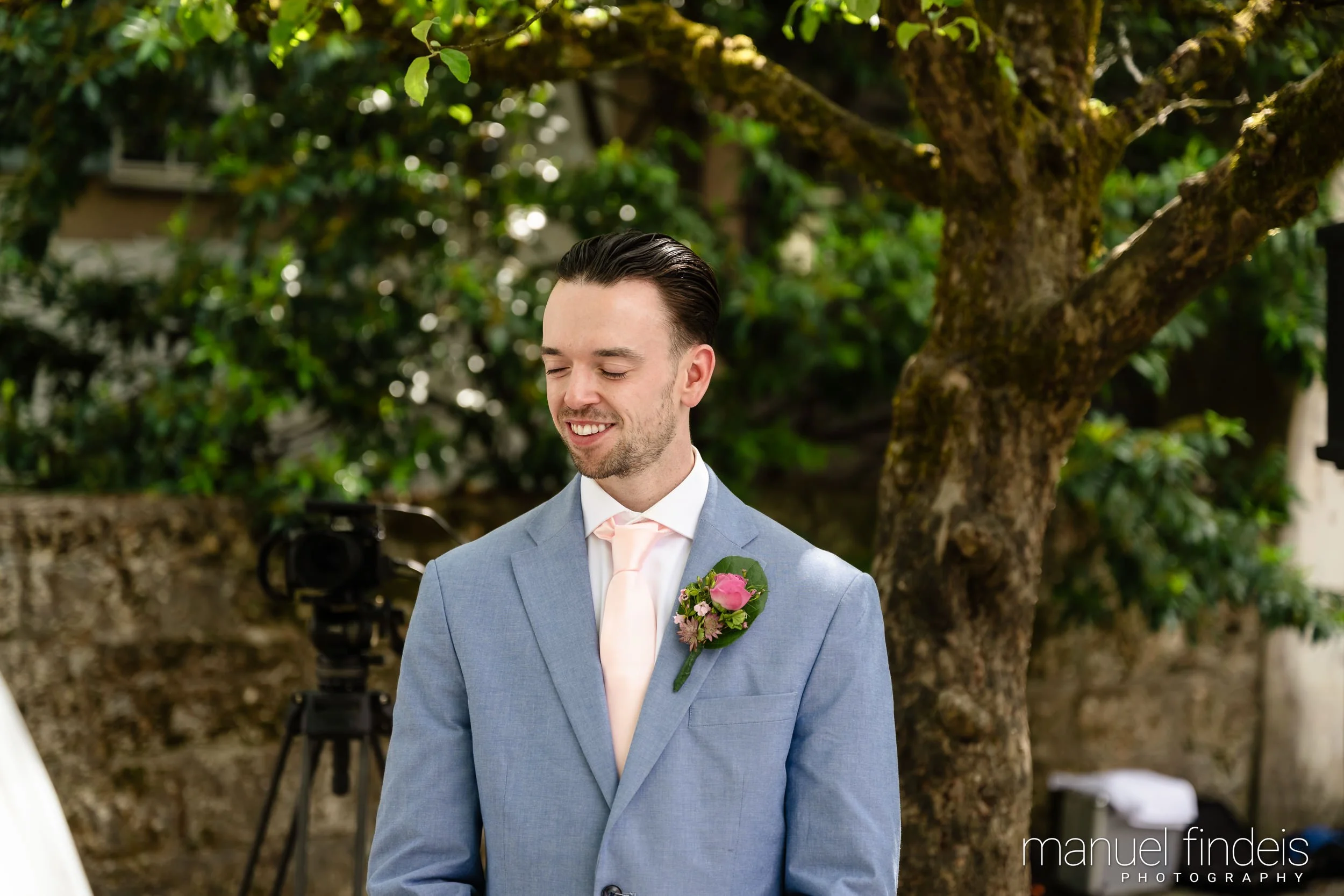 0128_Hochzeit_RuS_www.manuelfindeis.com.jpg