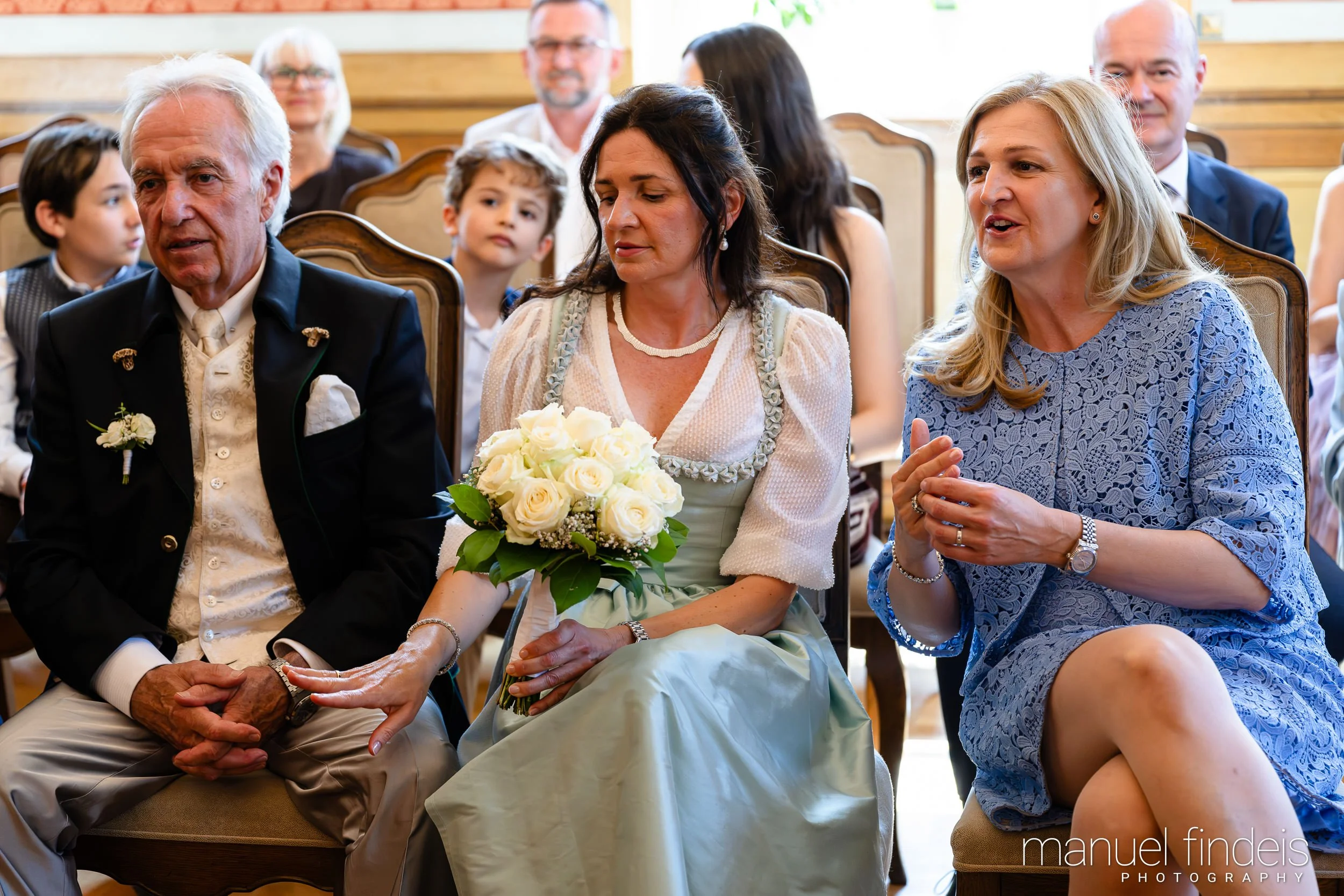 0174_Hochzeit_AuE_www.manuelfindeis.com.jpg