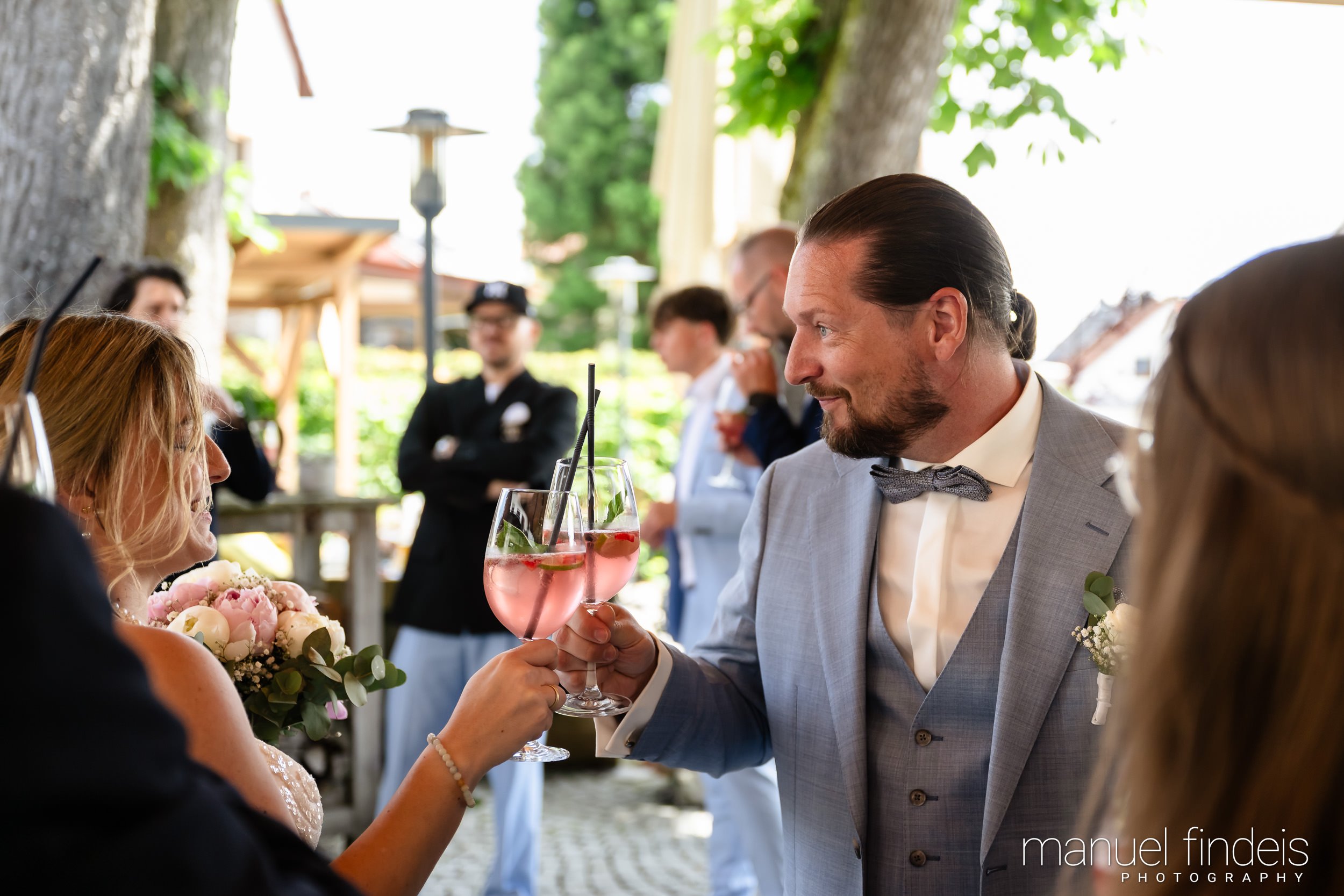 0449_Hochzeit_RundS_www.manuelfindeis.com.jpg