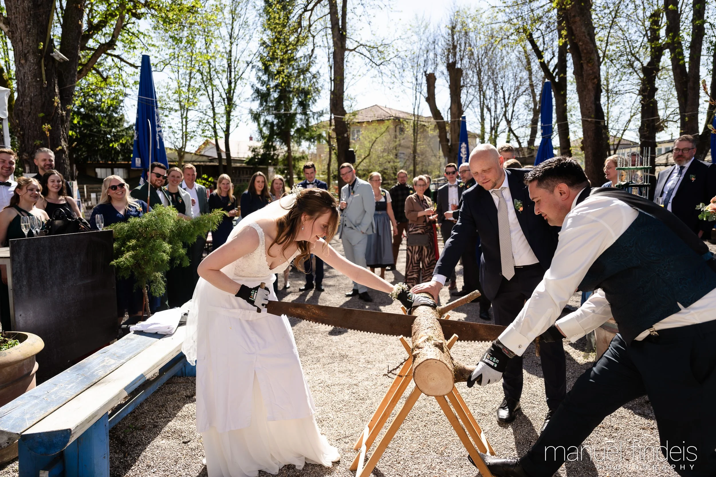 0595_Hochzeit_VuA_www.manuelfindeis.com.jpg