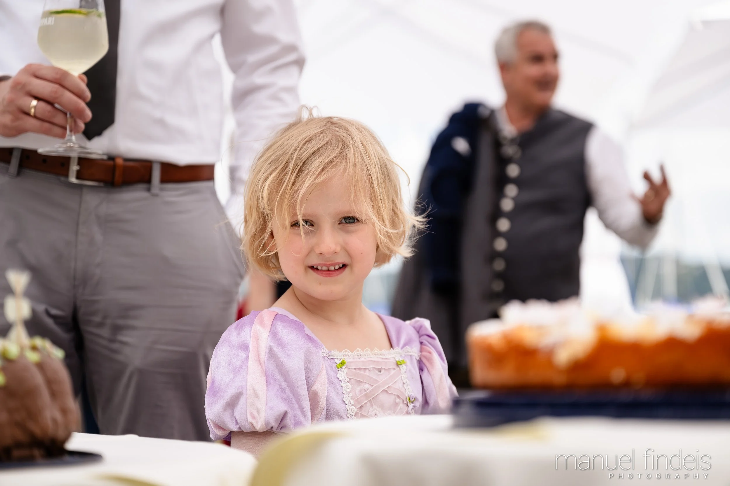 0458_Hochzeit-BuL_www.manuelfindeis.com.jpg