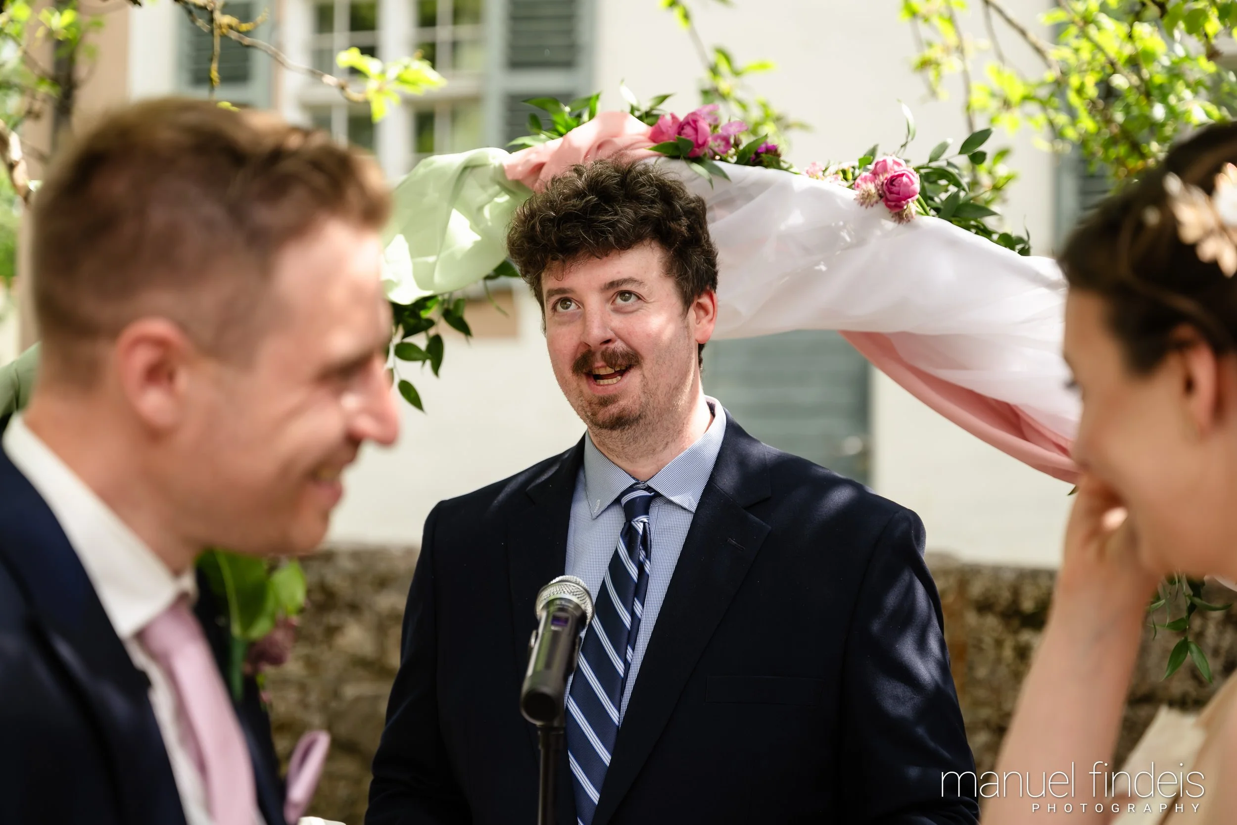 0124_Hochzeit_RuS_www.manuelfindeis.com.jpg