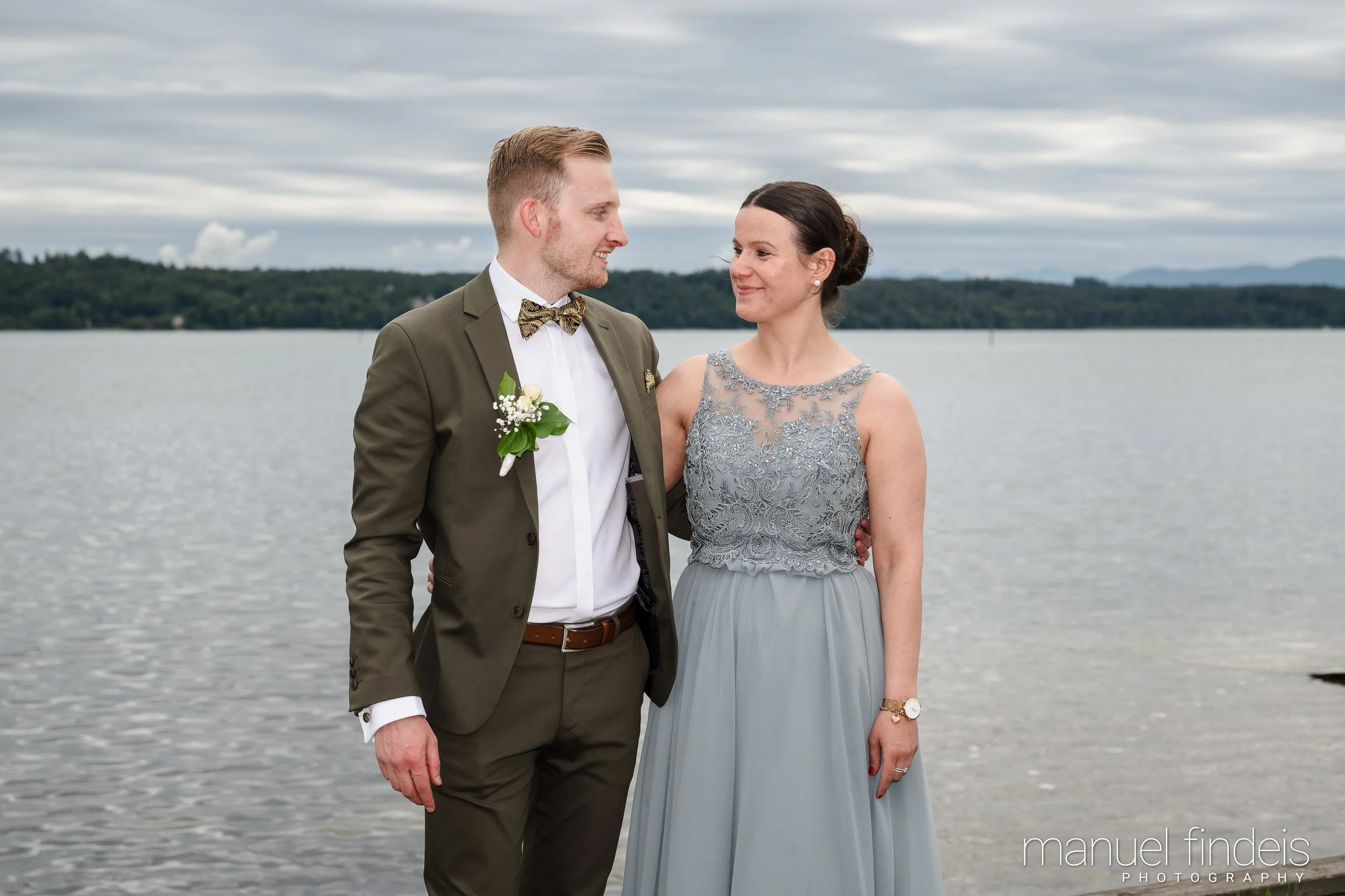 0690_Hochzeit-AuJ_www.manuelfindeis.com.jpg