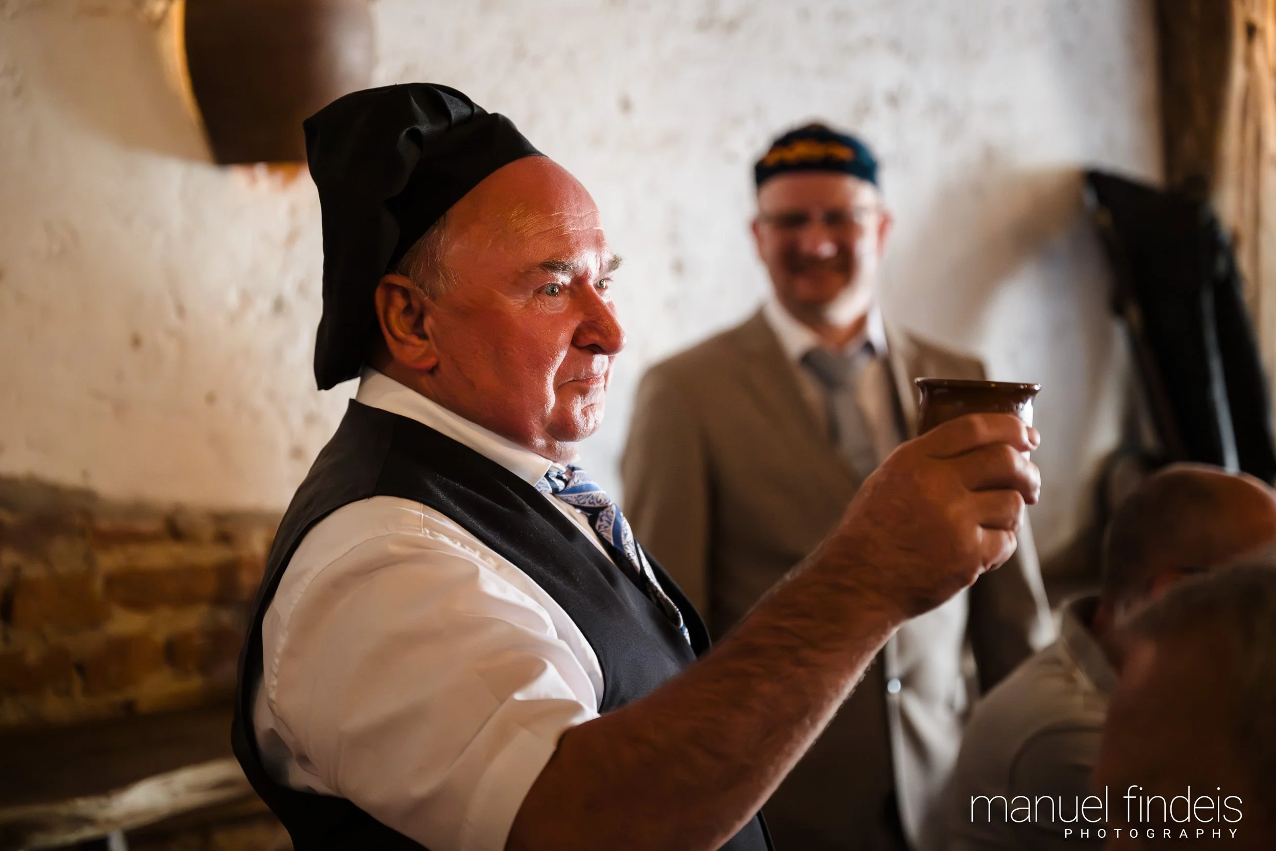 0646_Hochzeit-LUM_www.manuelfindeis.com.jpg