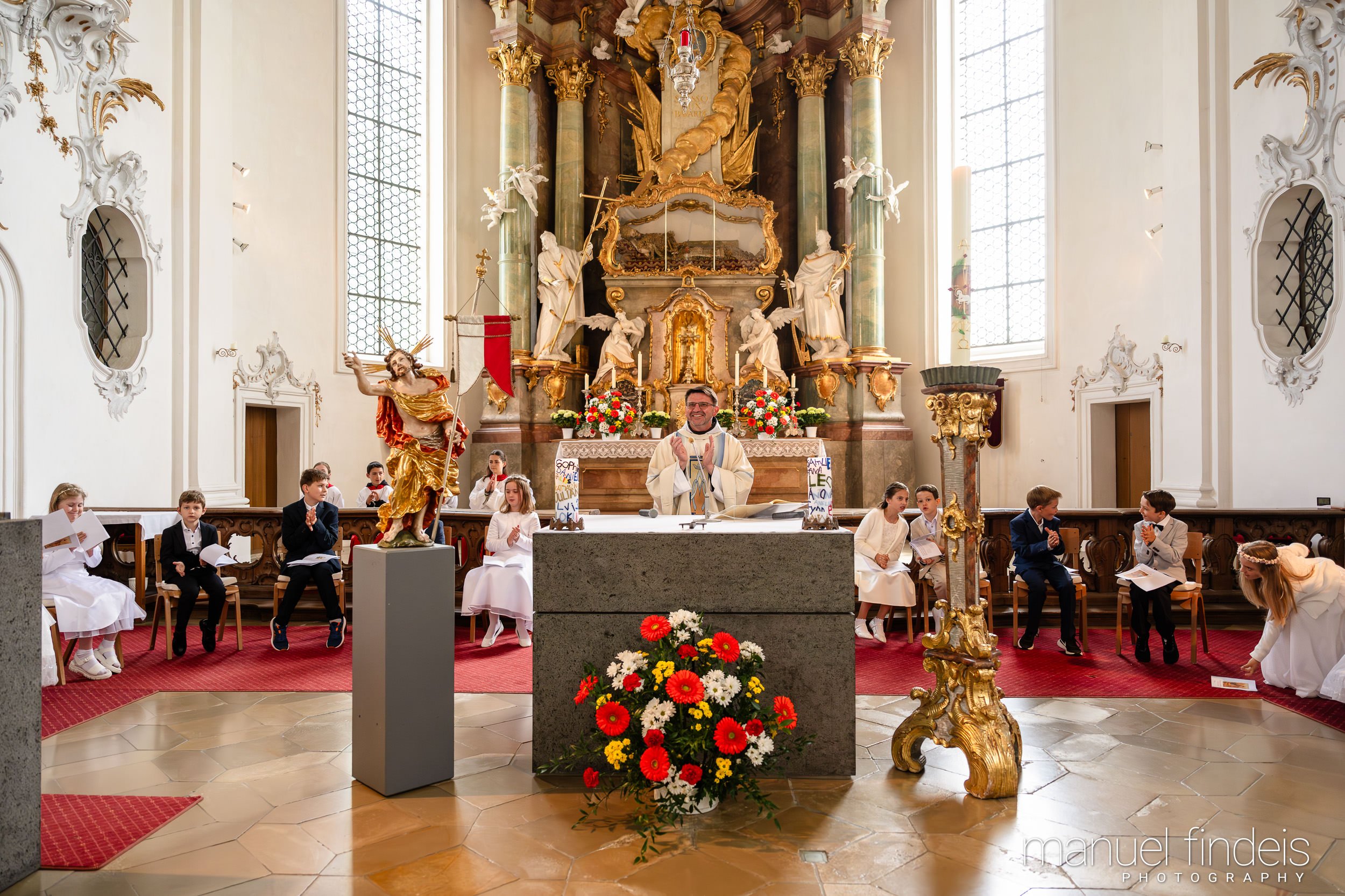 0486_Erstkommunion_2026_www.manuelfindeis.com.jpg