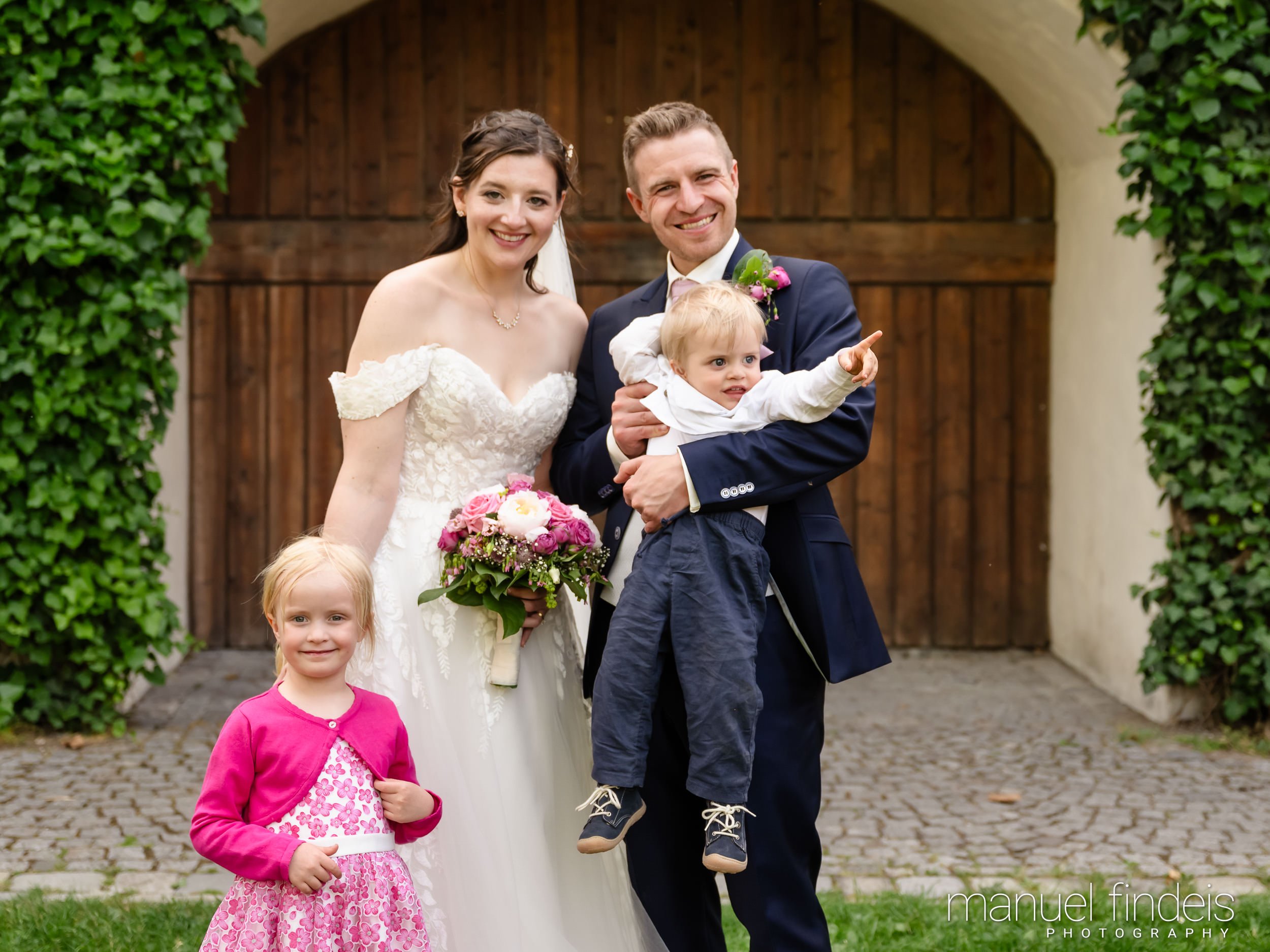 0434_Hochzeit_Rus_www.manuelfindeis.com.jpg