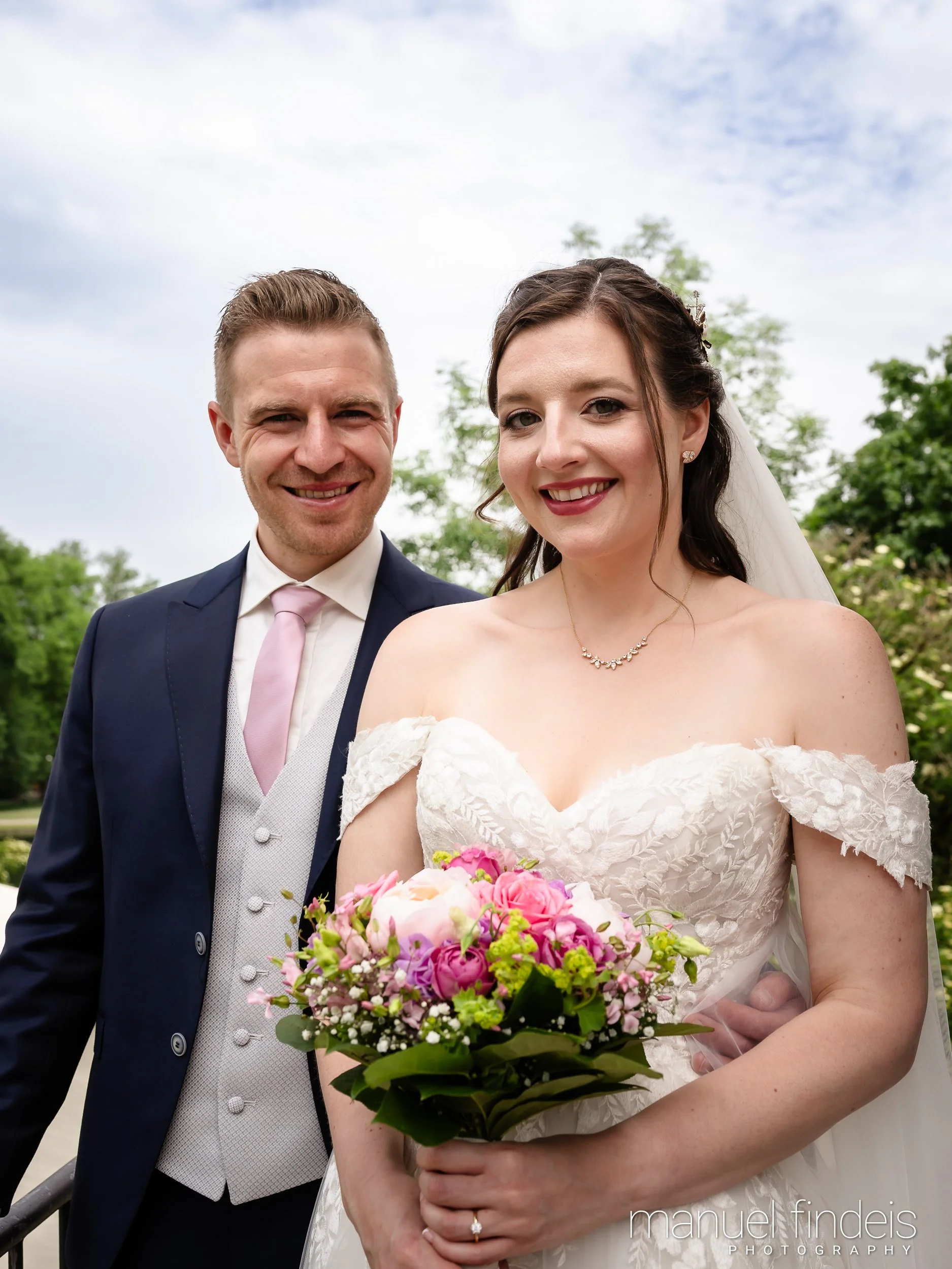 0066_Hochzeit_RuS_www.manuelfindeis.com.jpg