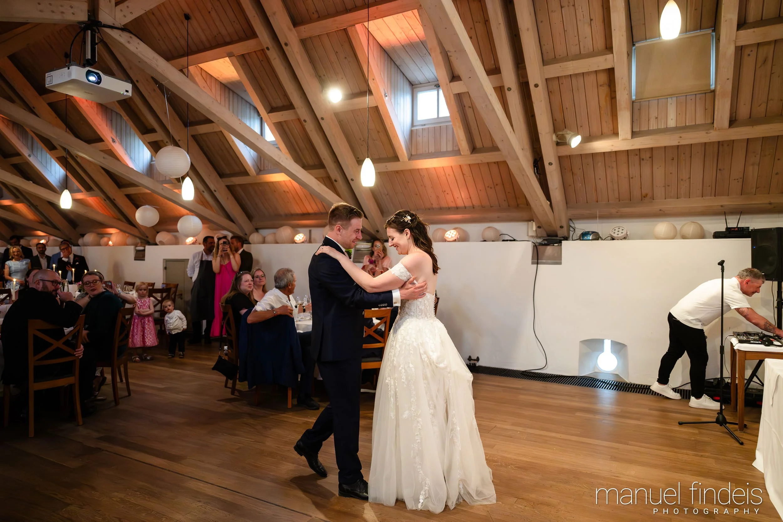 0653_Hochzeit_Rus_www.manuelfindeis.com.jpg