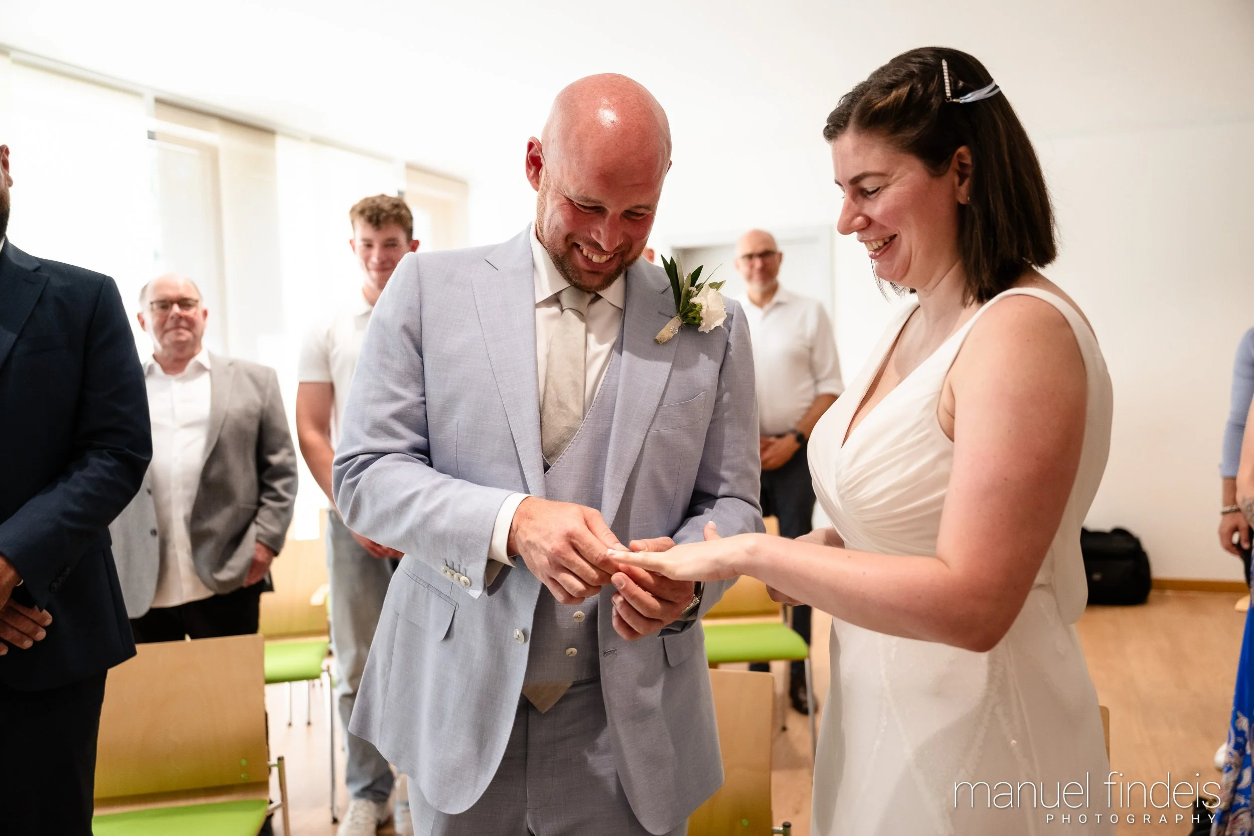 0063_Hochzeit-CuS_www.manuelfindeis.com.jpg