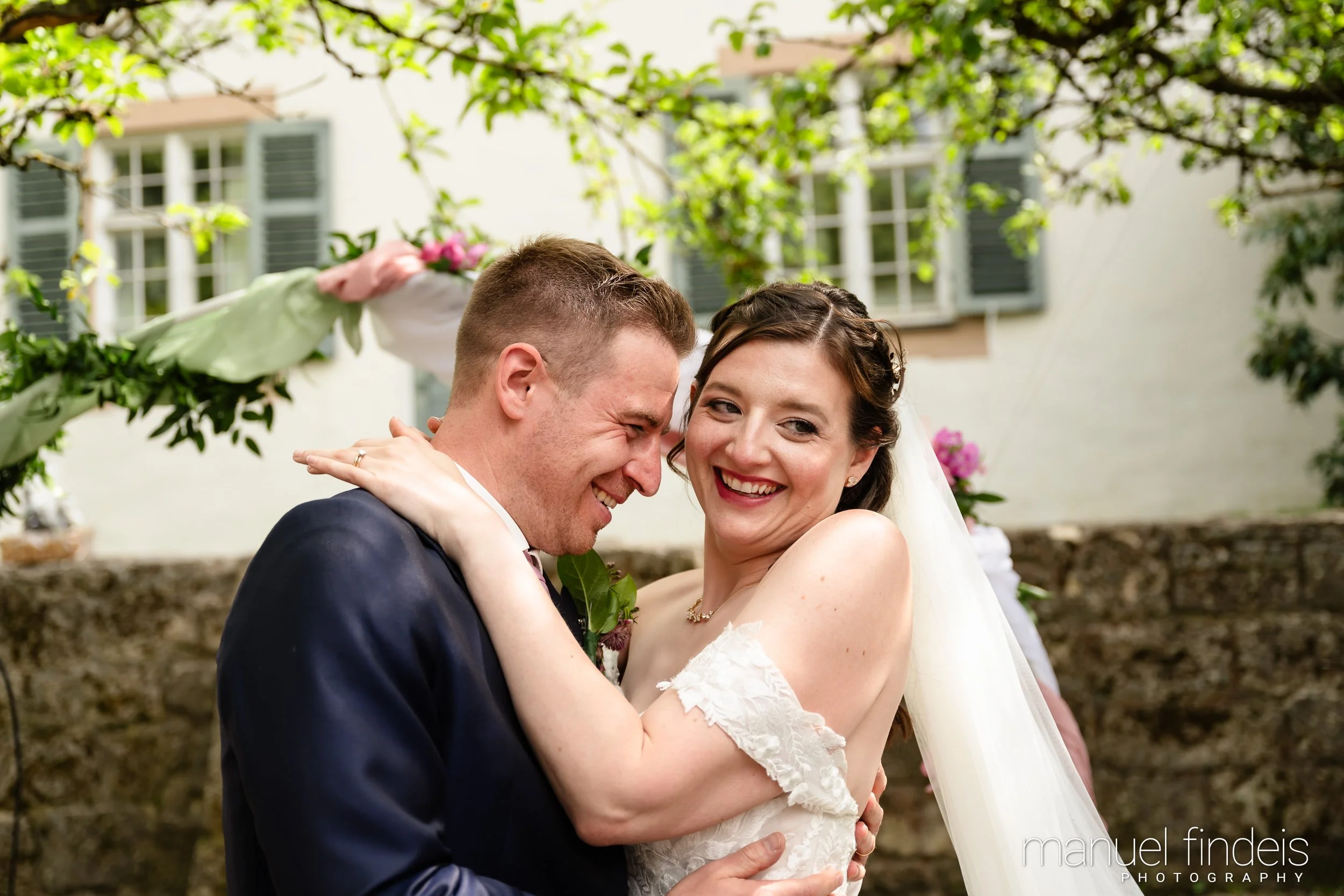 0241_Hochzeit_RuS_www.manuelfindeis.com.jpg