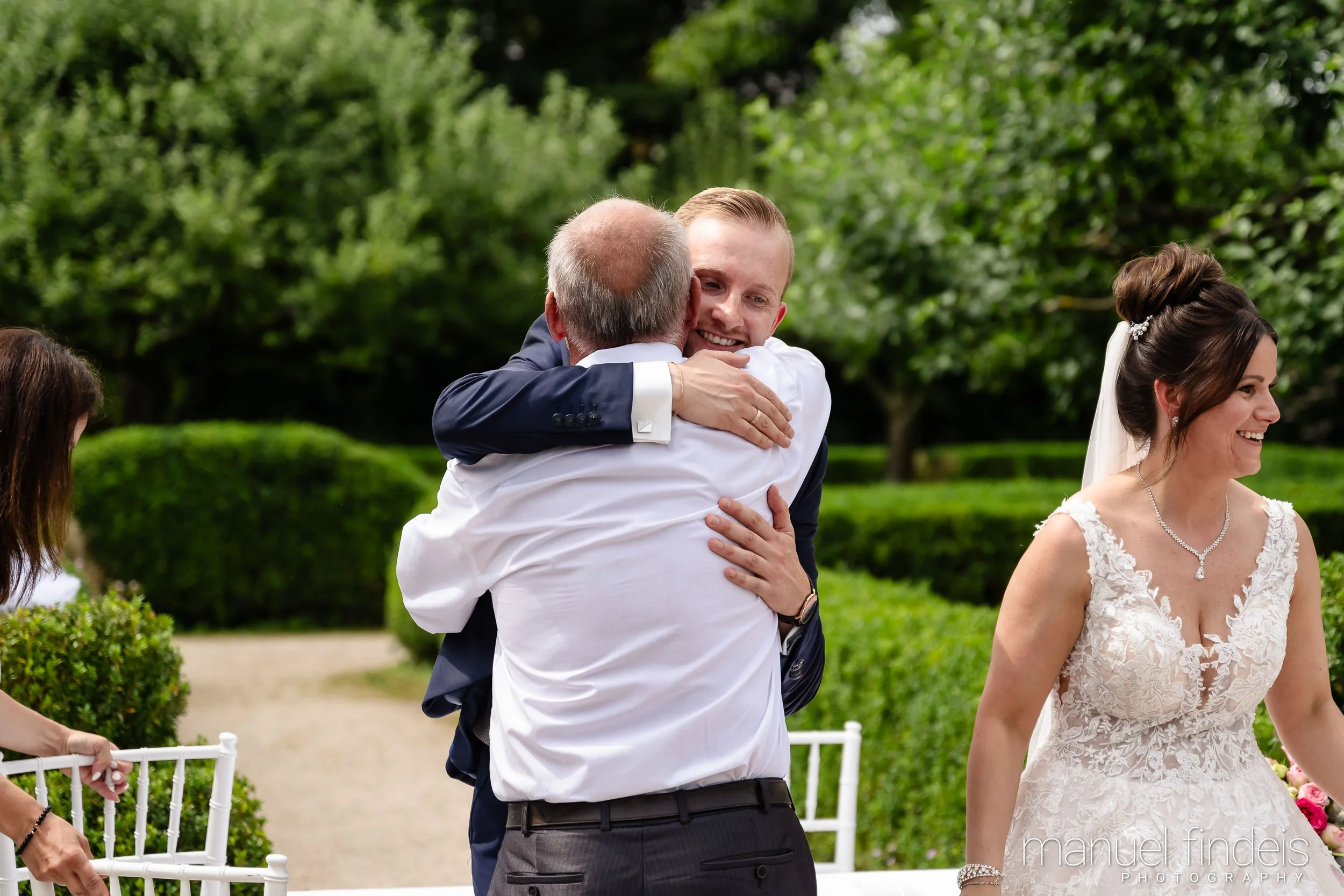 0261_Hochzeit-SuF_www.manuelfindeis.com.jpg