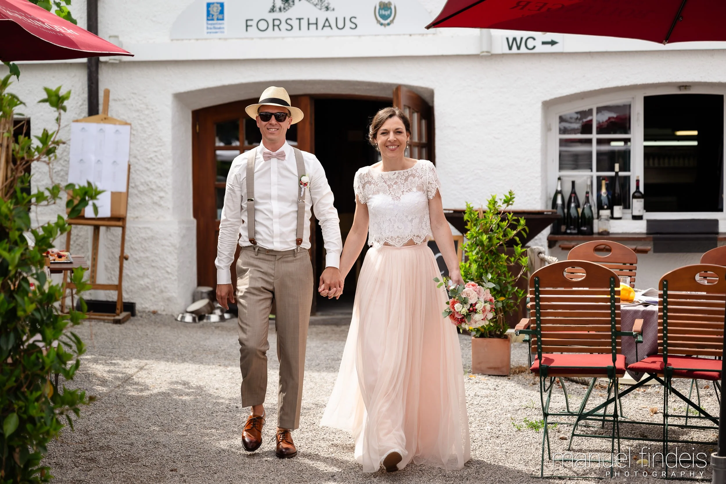 0462_Hochzeit-BuL_www.manuelfindeis.com.jpg