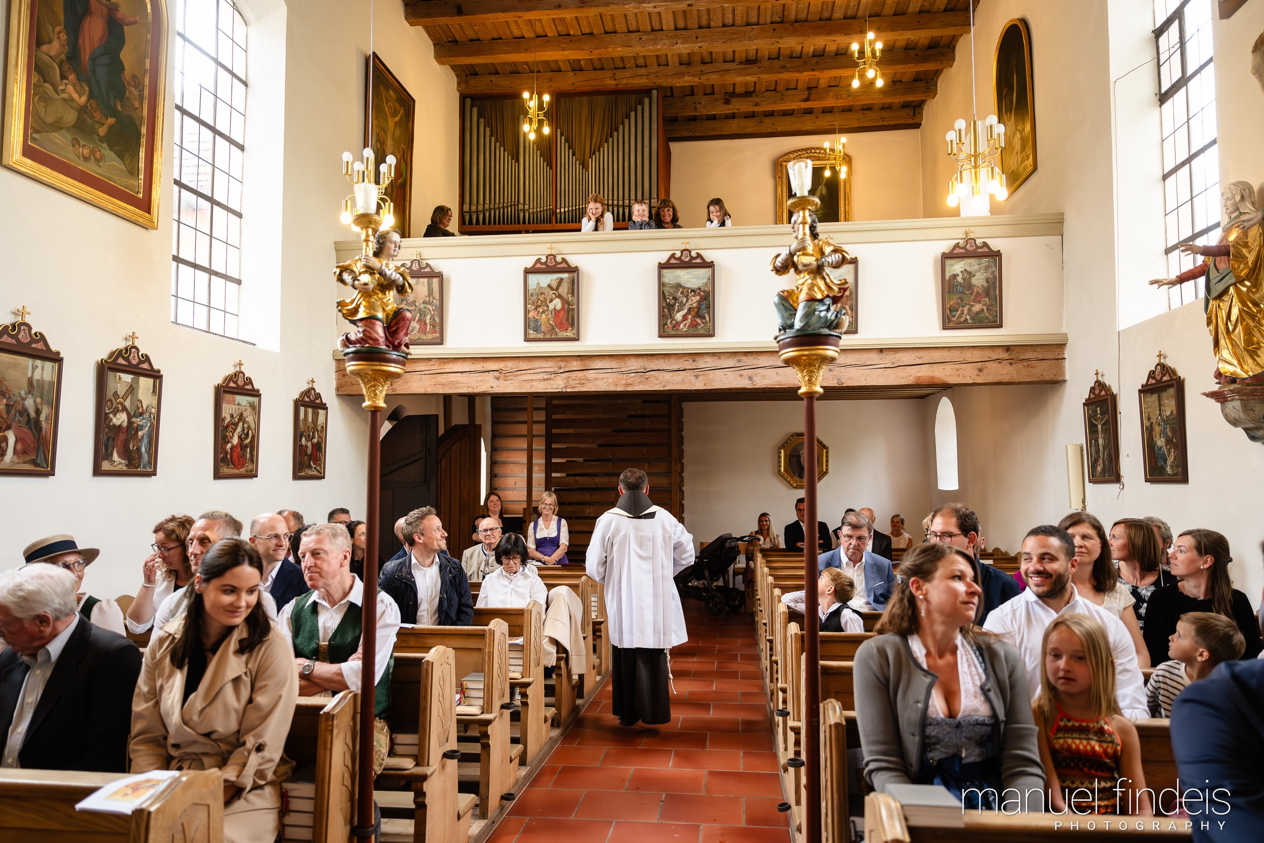 0616_Erstkommunion_2026_www.manuelfindeis.com.jpg