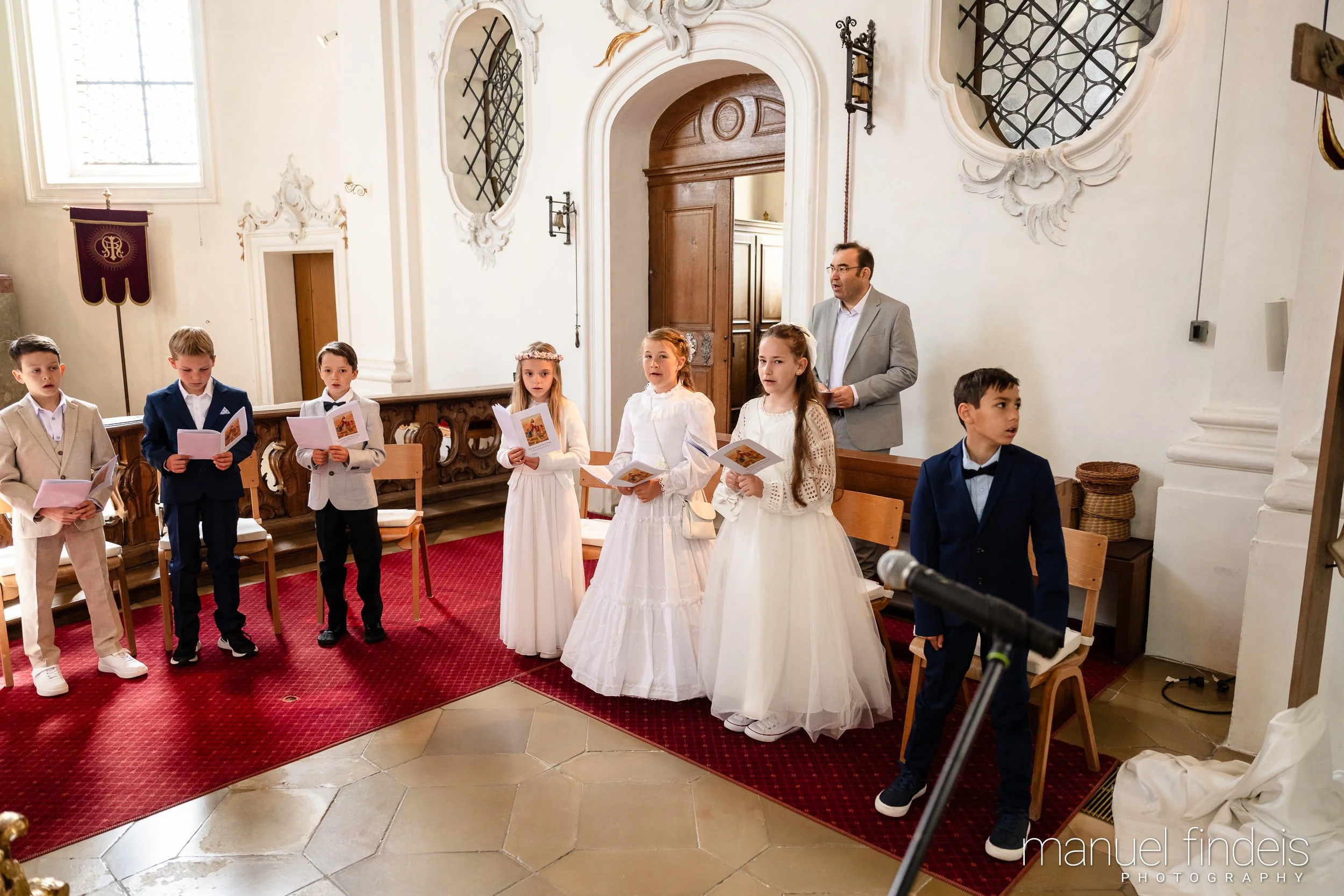 0177_Erstkommunion_2026_www.manuelfindeis.com.jpg
