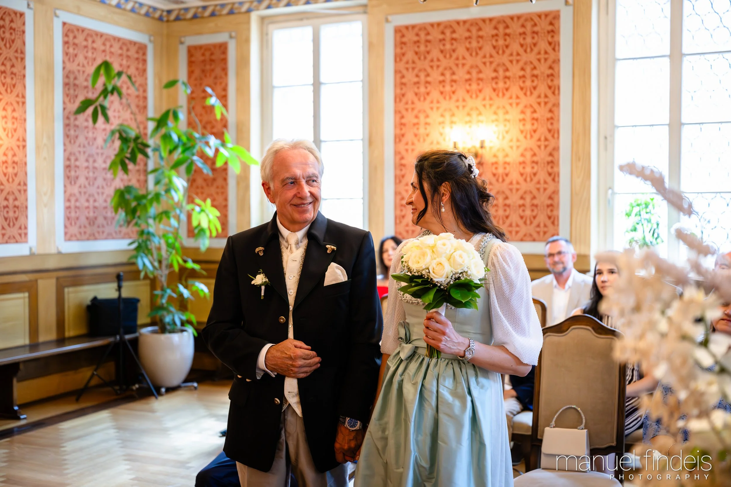 0102_Hochzeit_AuE_www.manuelfindeis.com.jpg
