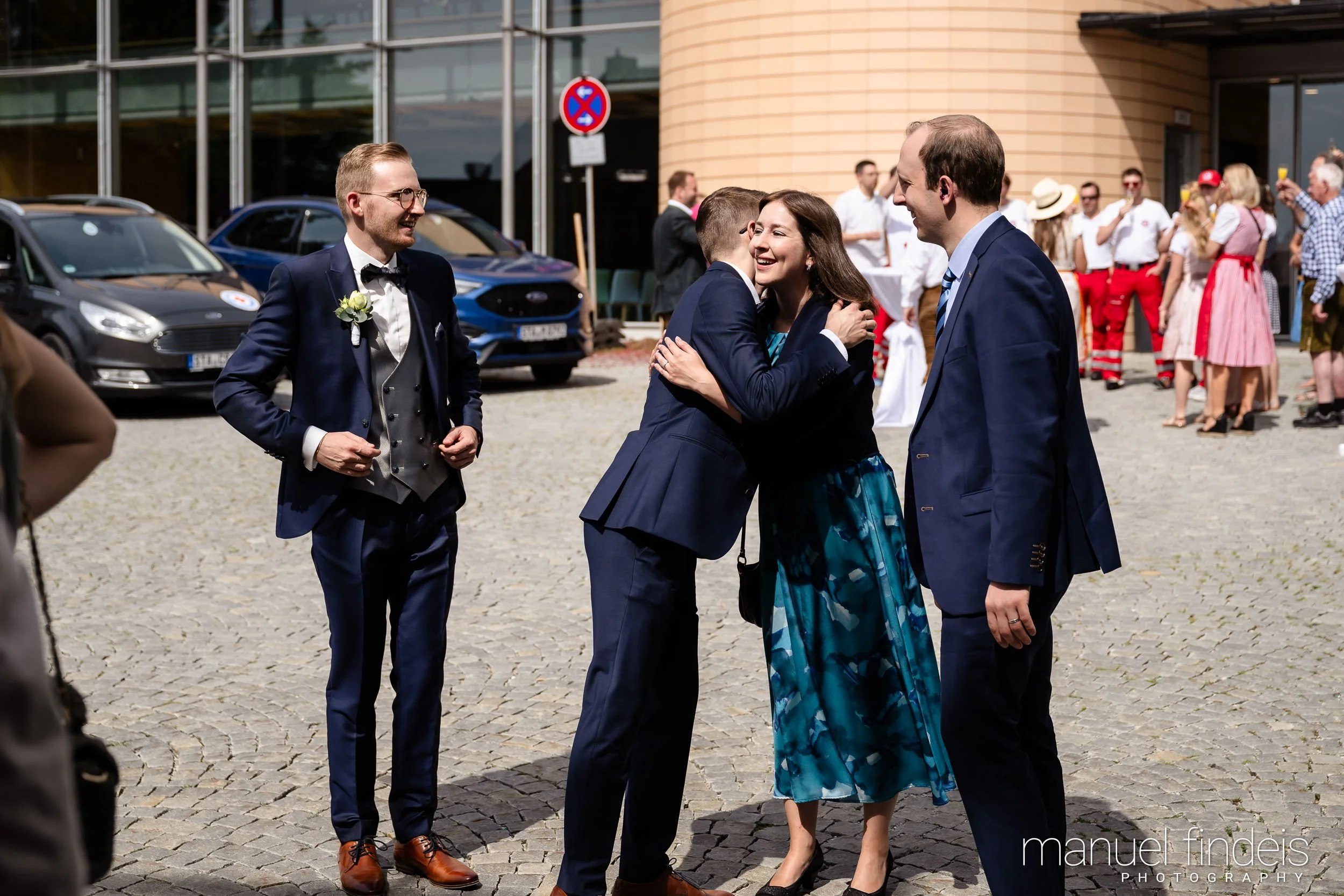 0051_Hochzeit-SuF_www.manuelfindeis.com.jpg