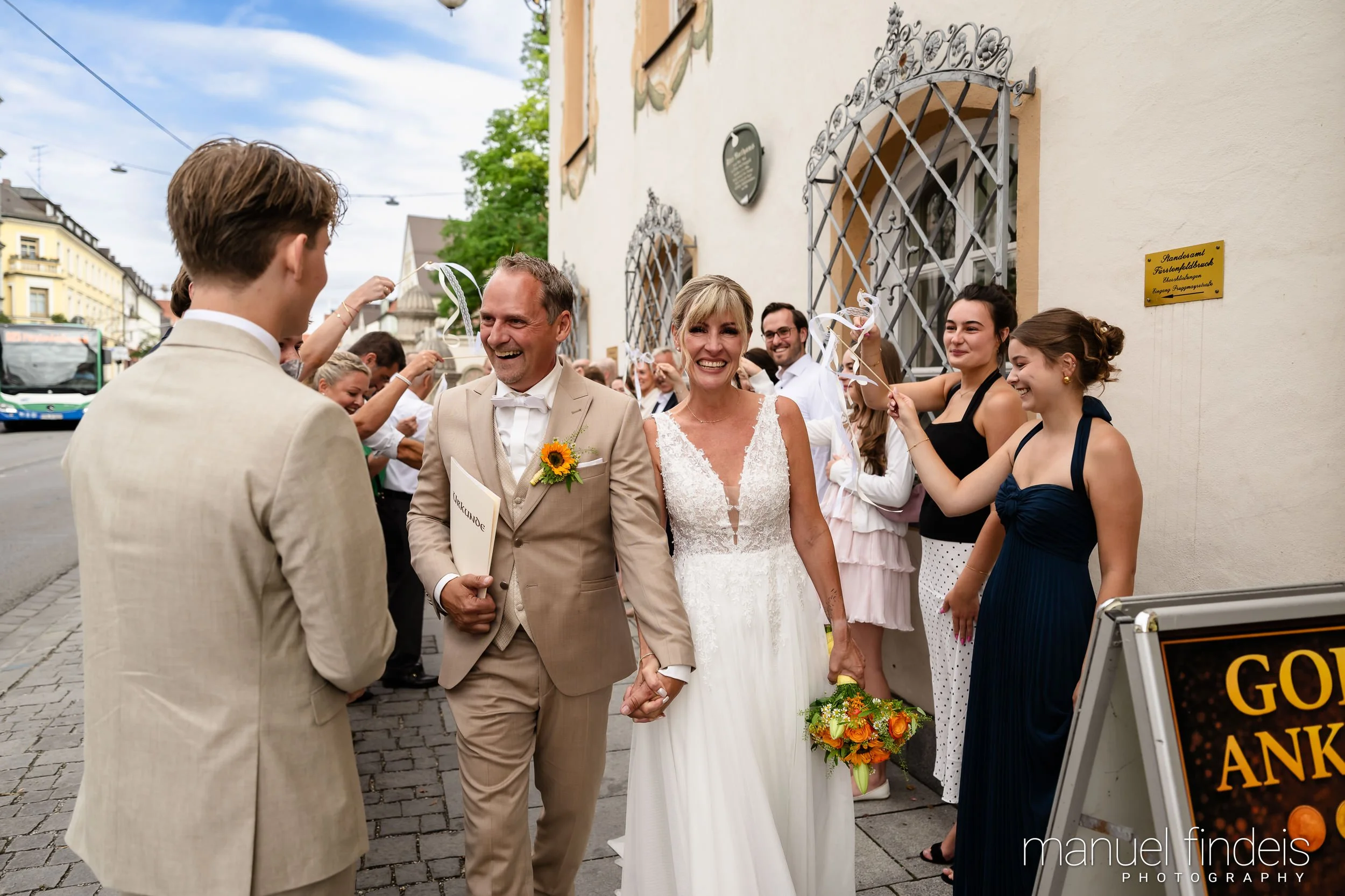 0260_Hochzeit_CuR_www.manuelfindeis.com.jpg