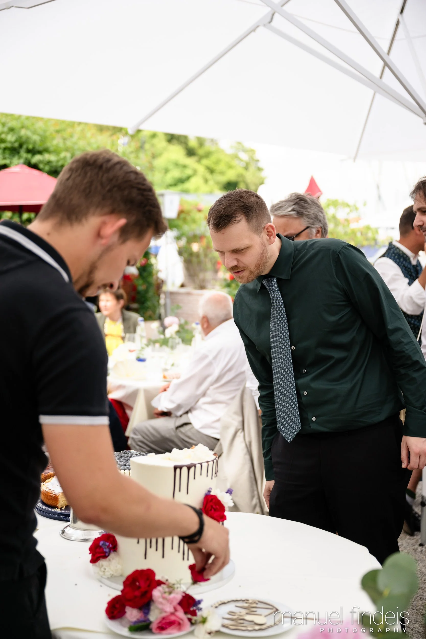 0542_Hochzeit-BuL_www.manuelfindeis.com.jpg