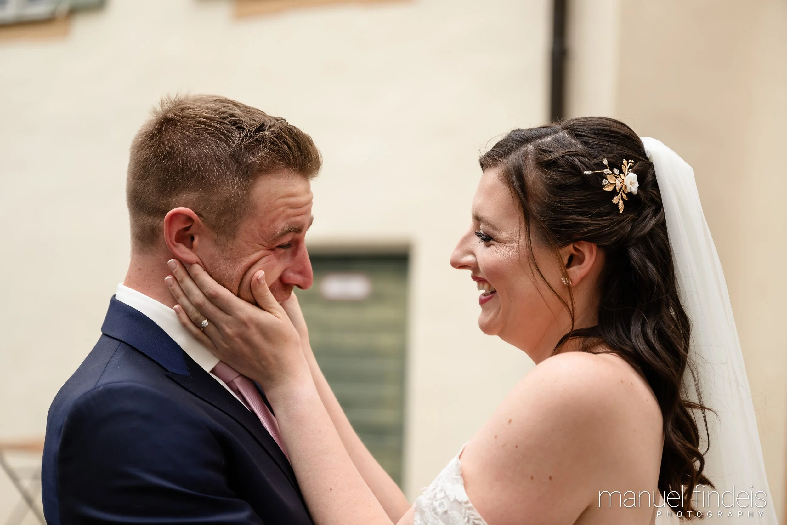 0019_Hochzeit_RuS_www.manuelfindeis.com.jpg