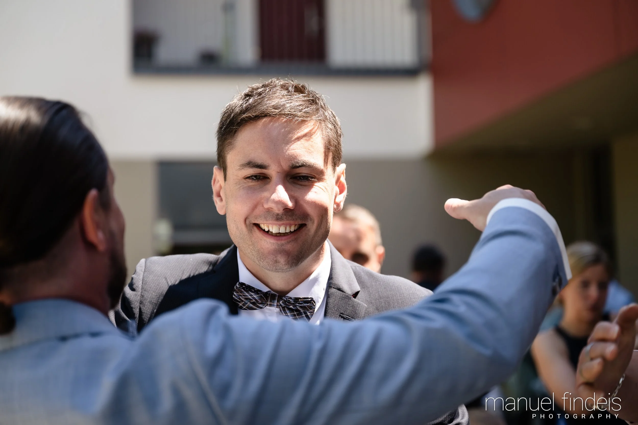0389_Hochzeit_RundS_www.manuelfindeis.com.jpg