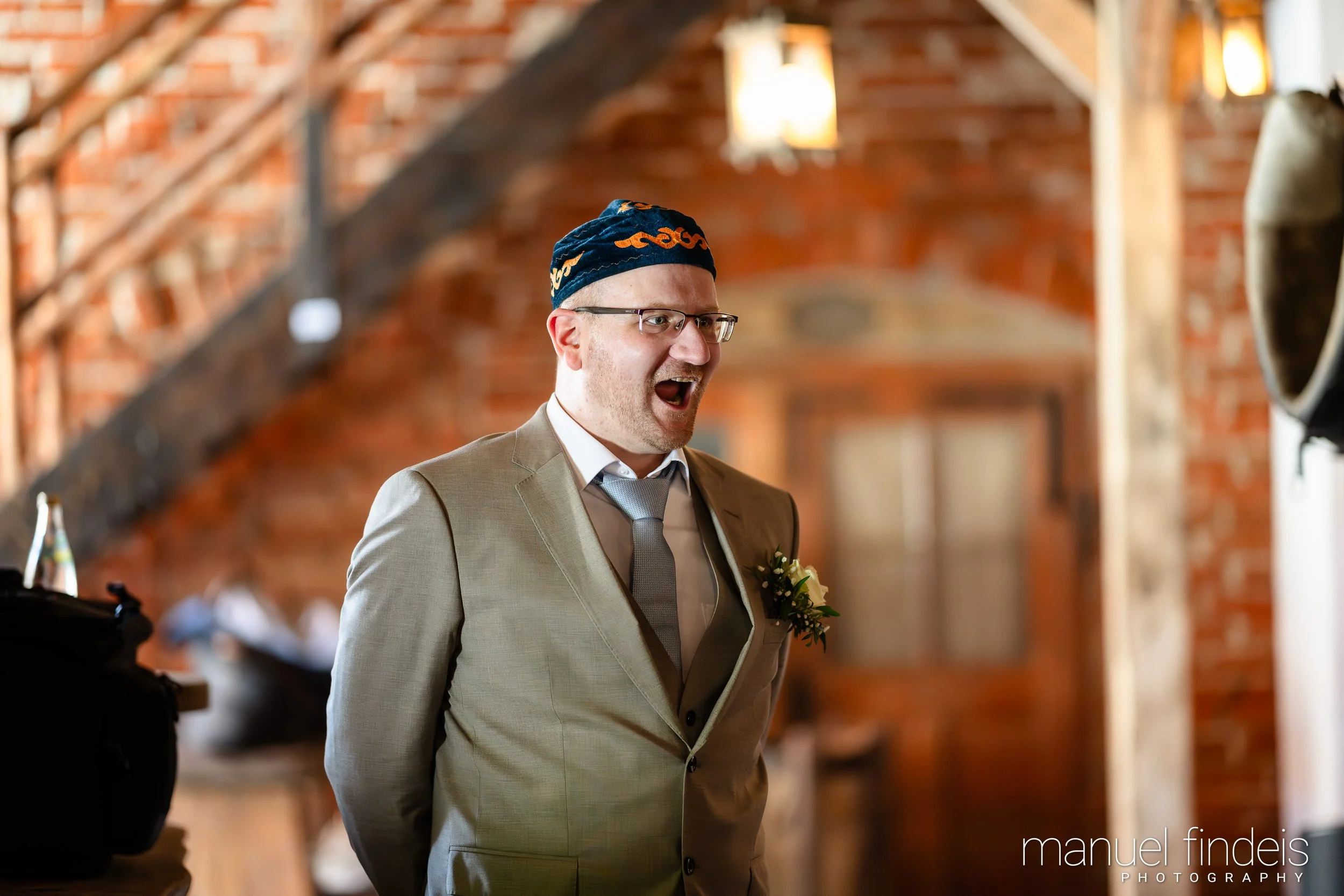 0611_Hochzeit-LUM_www.manuelfindeis.com.jpg