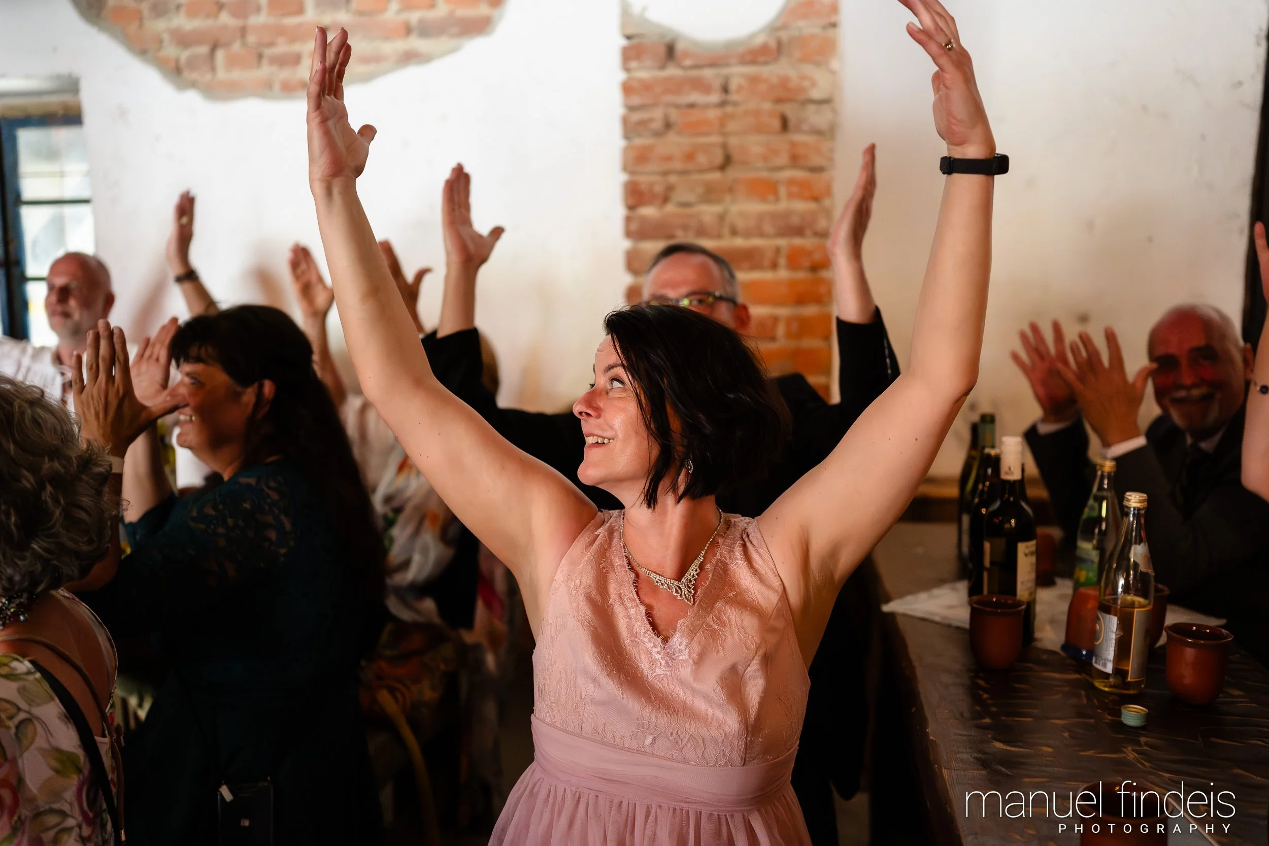 0576_Hochzeit-LUM_www.manuelfindeis.com.jpg