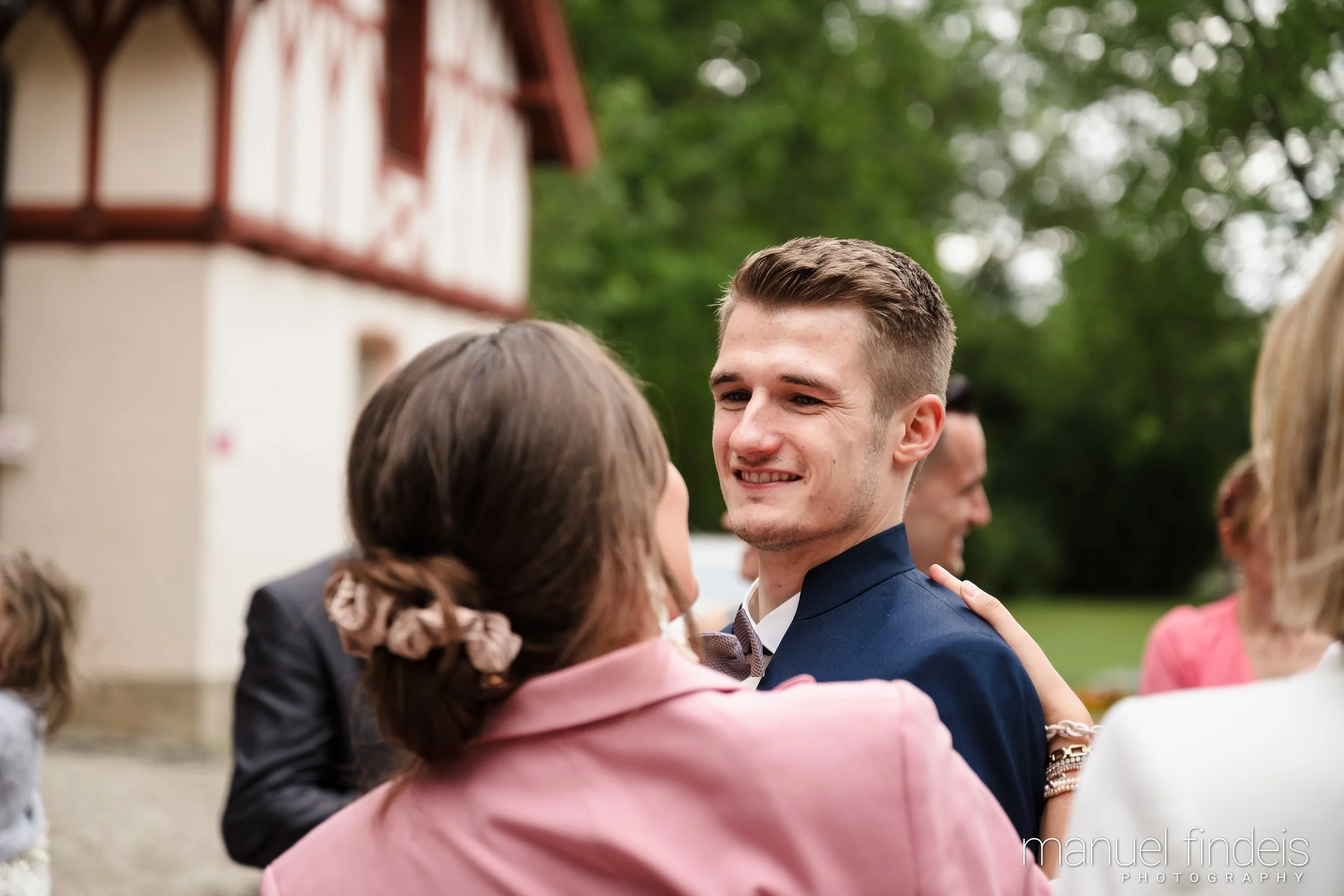 0356_Hochzeit-AuJ_www.manuelfindeis.com.jpg
