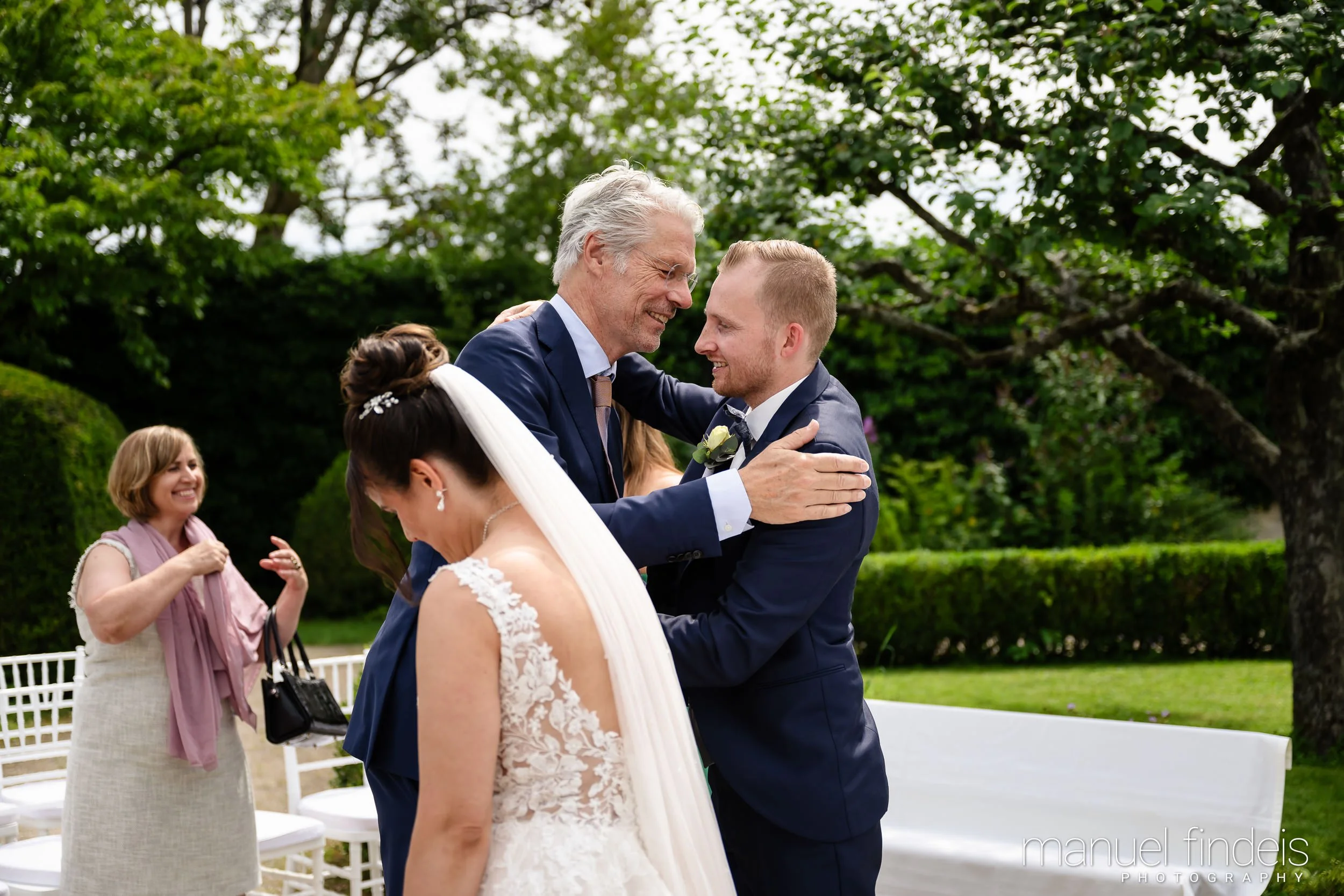0292_Hochzeit-SuF_www.manuelfindeis.com.jpg